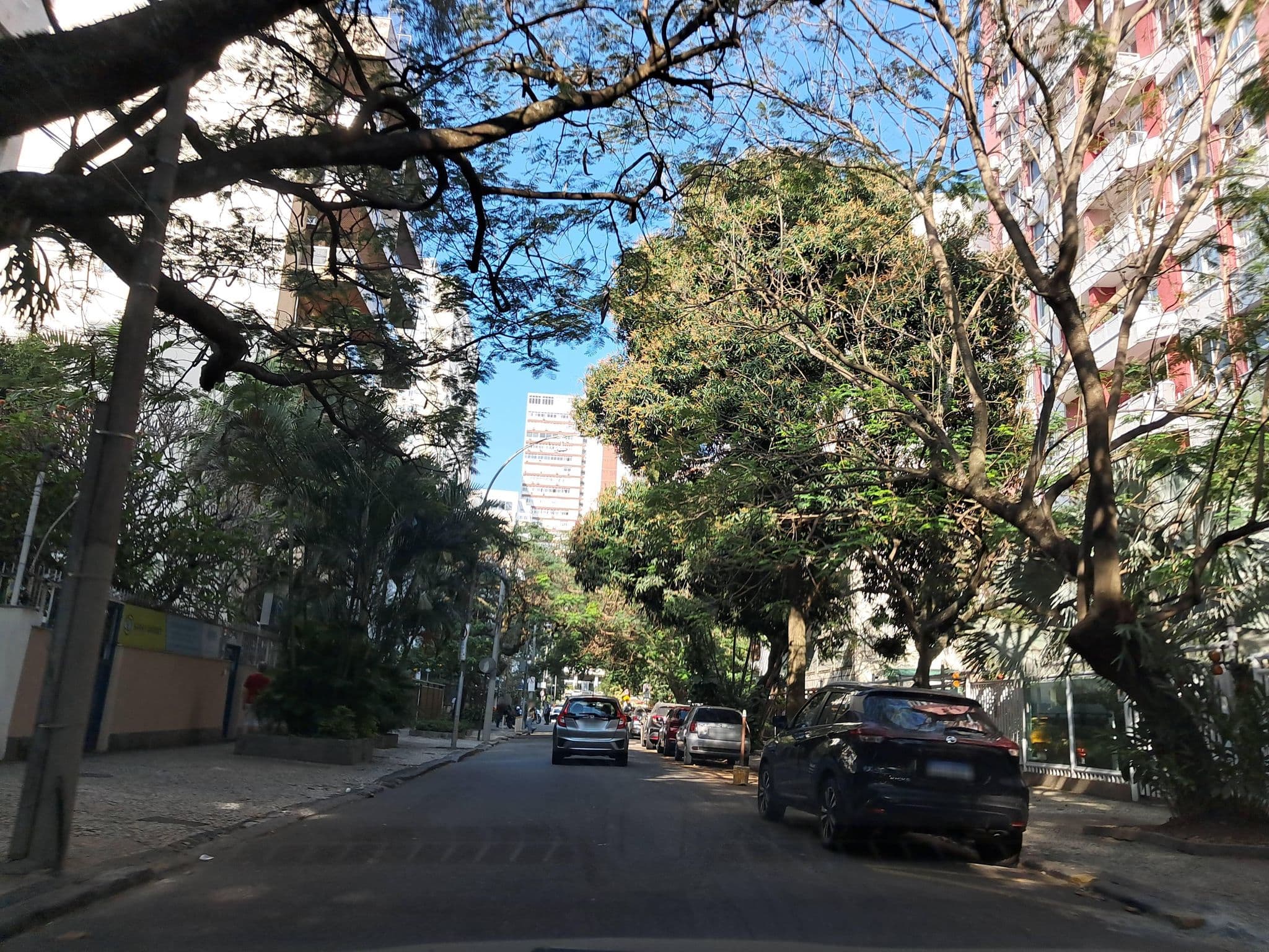 Street view near Mojito Hostel & Suites Rio de Janeiro, Ipanema — © Malu25 (CC BY-SA · Mapillary)