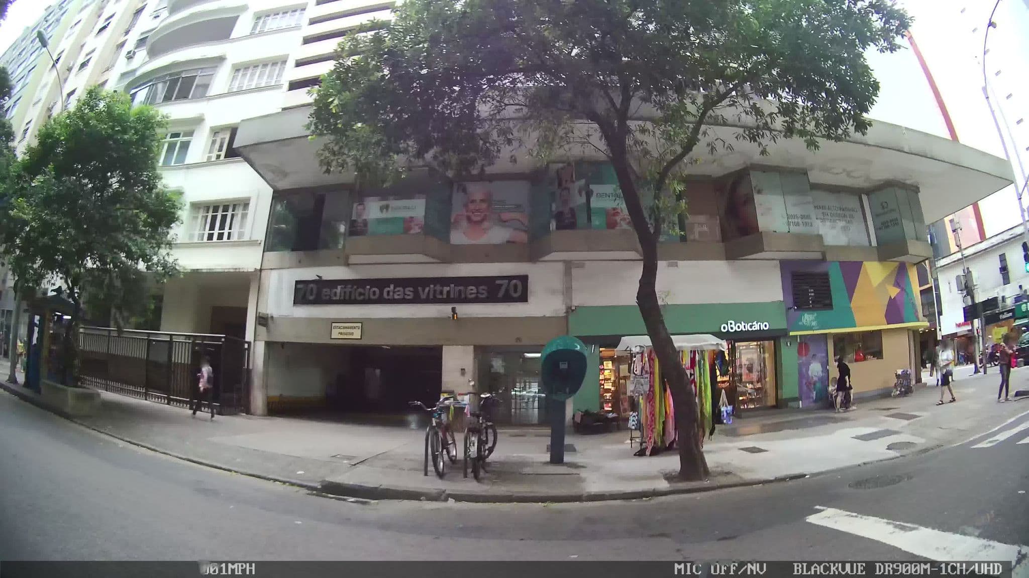 Street view near Hotel Crystal Palace, Copacabana — © kaart_1 (CC BY-SA · Mapillary)
