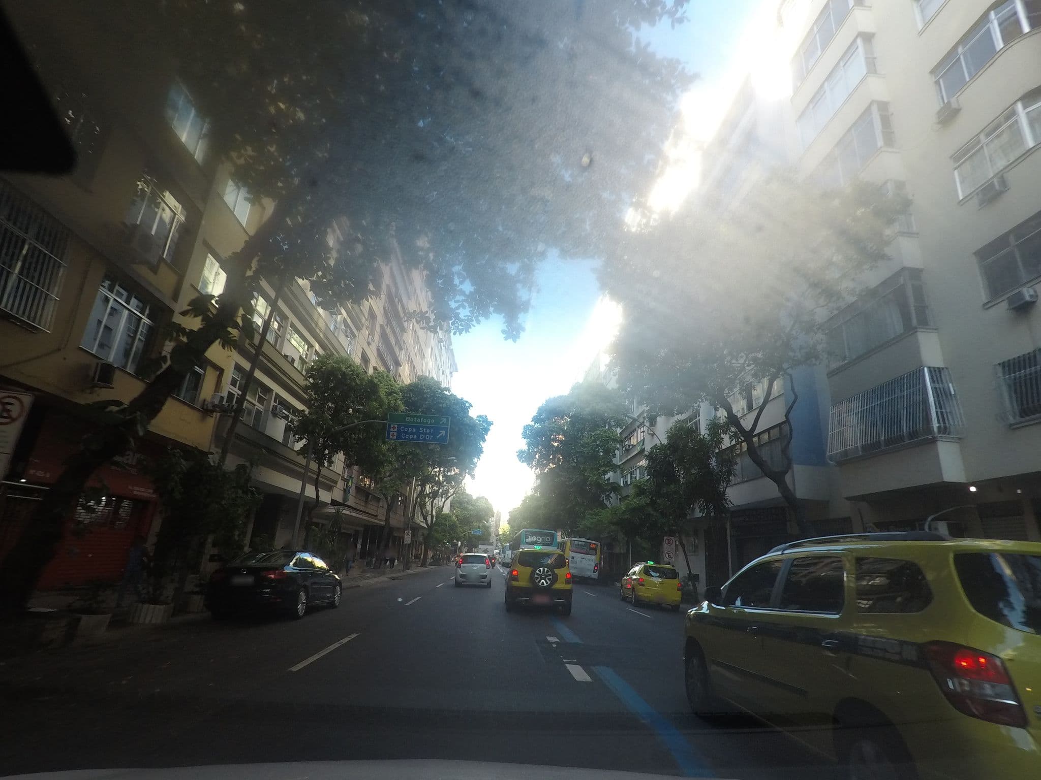 Street view near hostal boulevard, Copacabana — © thierryajeaniphone (CC BY-SA · Mapillary)