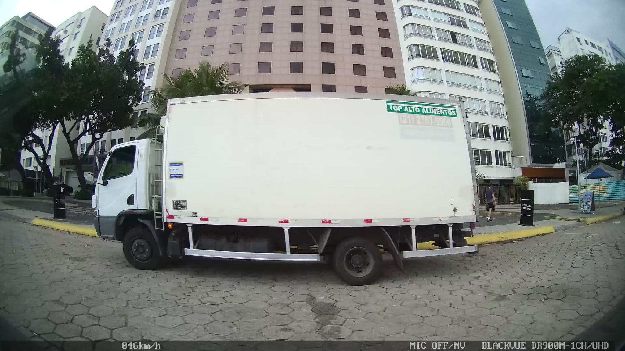 Street view near Room 1608 JwMarriott, Copacabana — © kaart_1 (CC BY-SA · Mapillary)