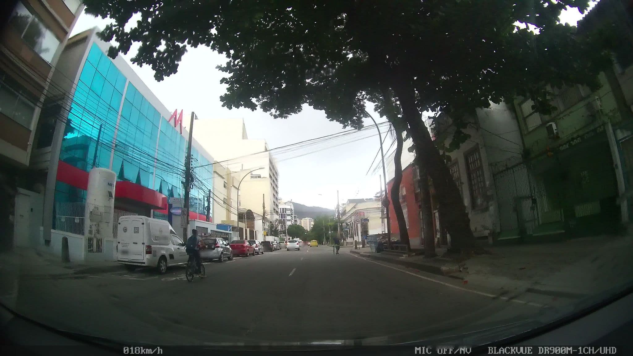 Street view near Typo Mini Botafogo, Catete — © kaart_2 (CC BY-SA · Mapillary)