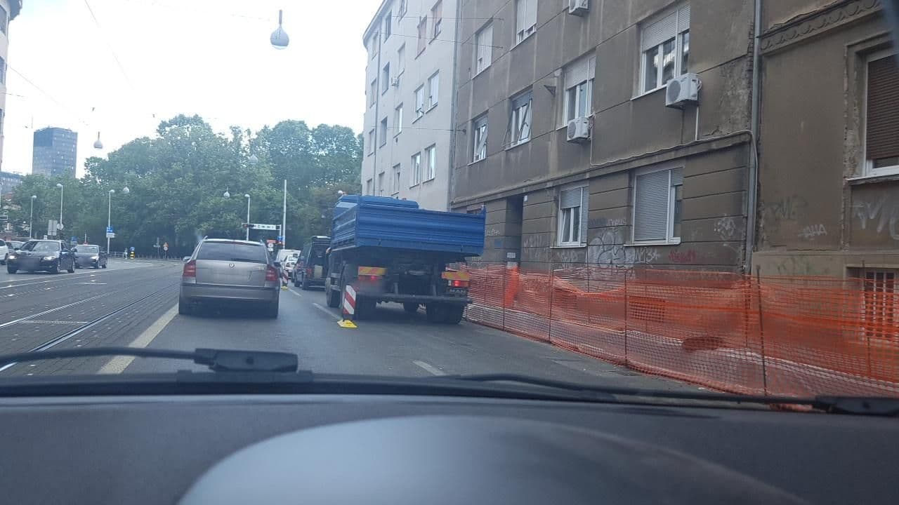Street view near Private Room by Maja Savic, Centar — © mik007 (CC BY-SA · Mapillary)