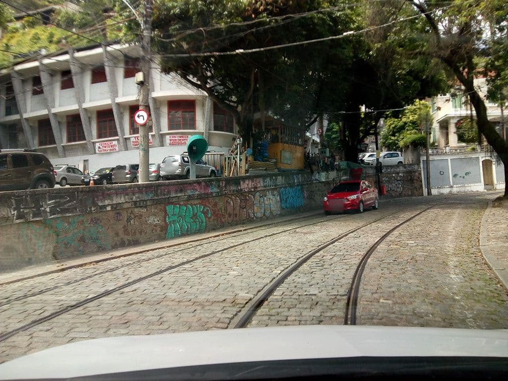 Street view near Casa da Renata B&B, Catete — © marciosampaio (CC BY-SA · Mapillary)