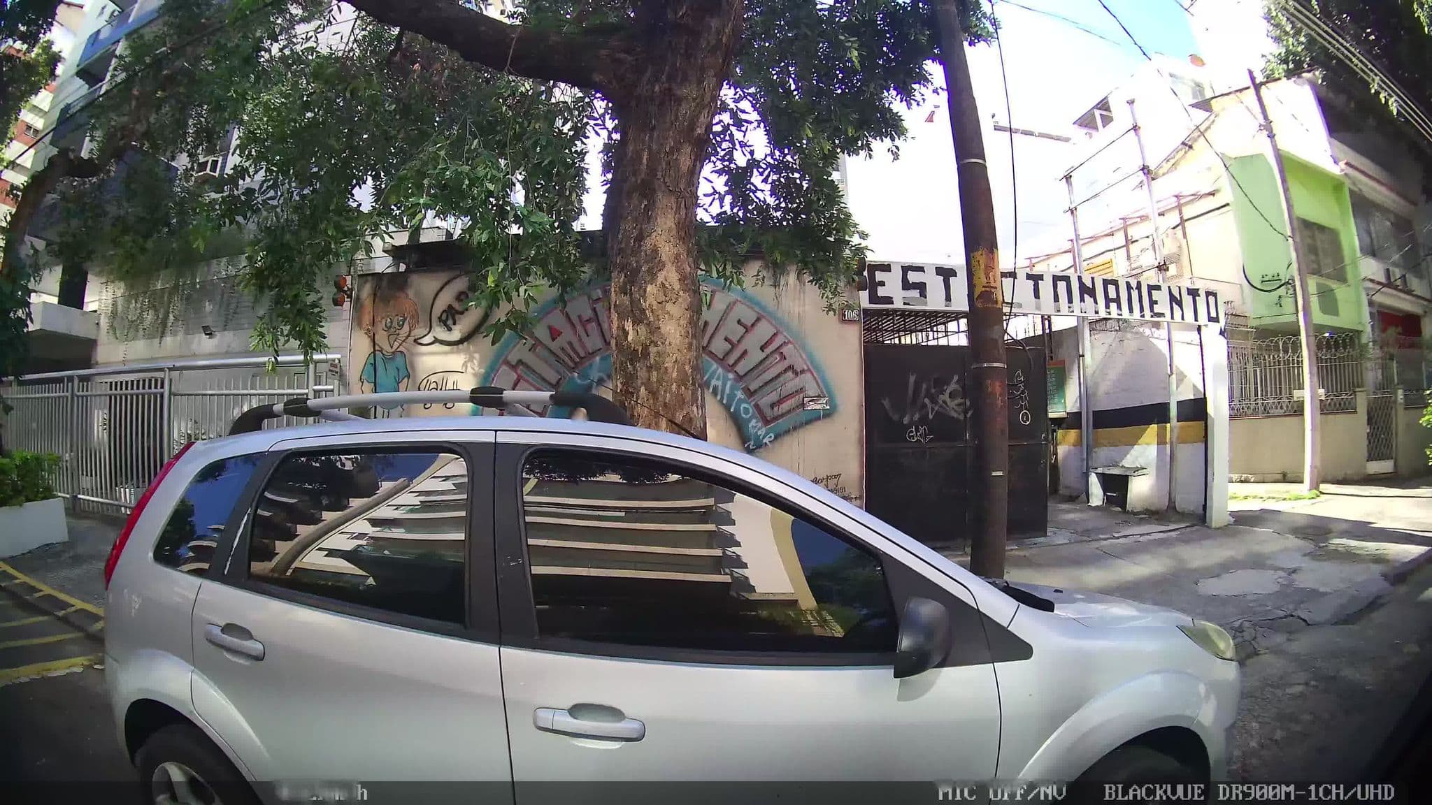 Street view near Kazazen Hostel & Spa, Estácio — © kaart_2 (CC BY-SA · Mapillary)