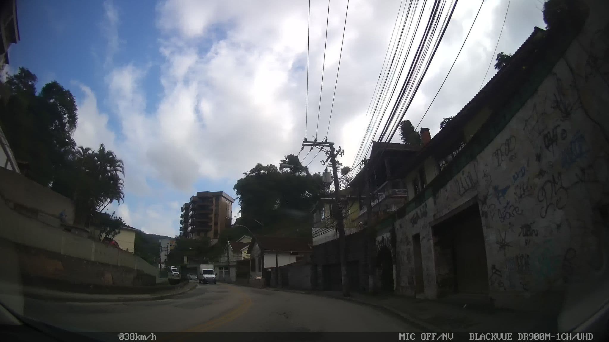 Street view near Albergue Imperial, Petrópolis — © kaart_1 (CC BY-SA · Mapillary)