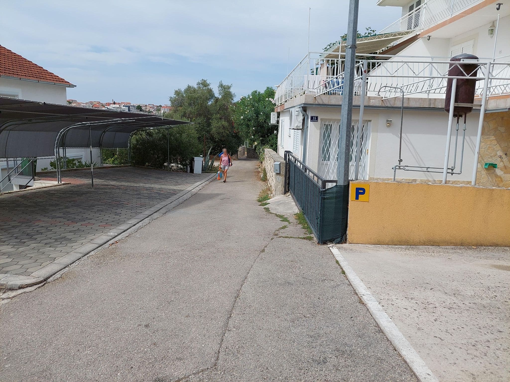Street view near DAMA, Okrug Gornji — © polar7 (CC BY-SA · Mapillary)