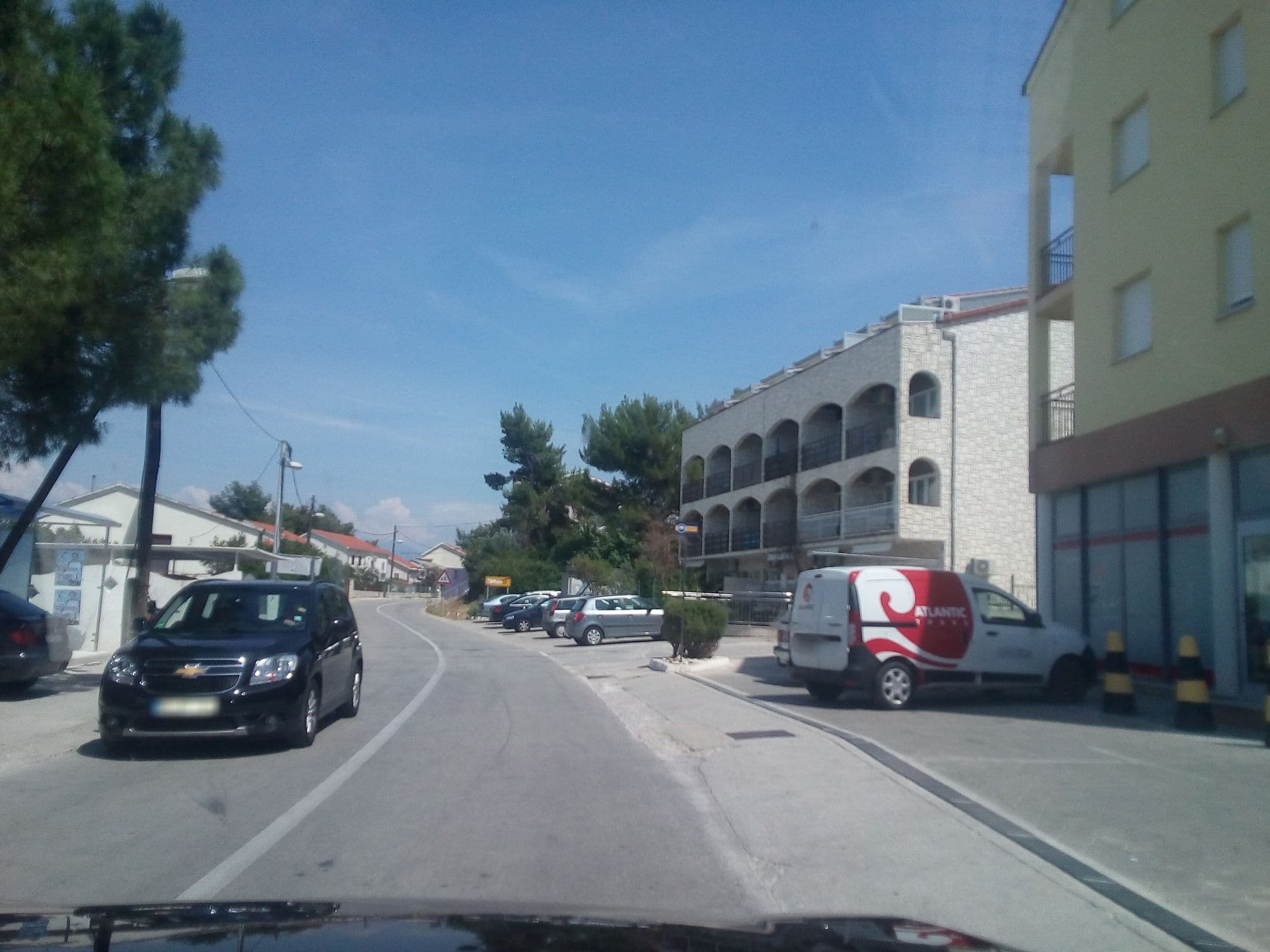 Street view near Villa Malo More, Okrug Gornji — © karthoo (CC BY-SA · Mapillary)