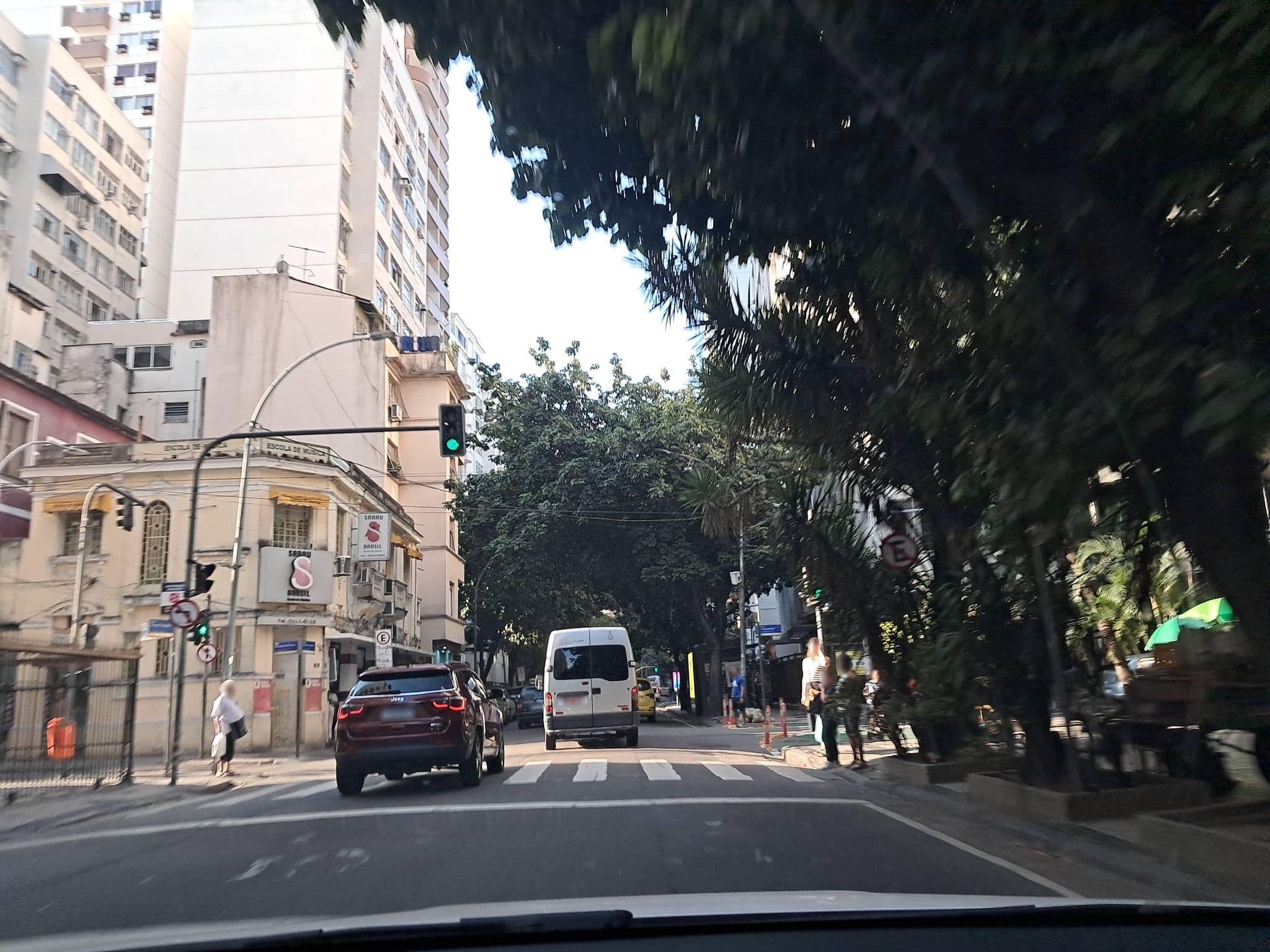 Street view near Flink’s Mansion, Catete — © Malu25 (CC BY-SA · Mapillary)