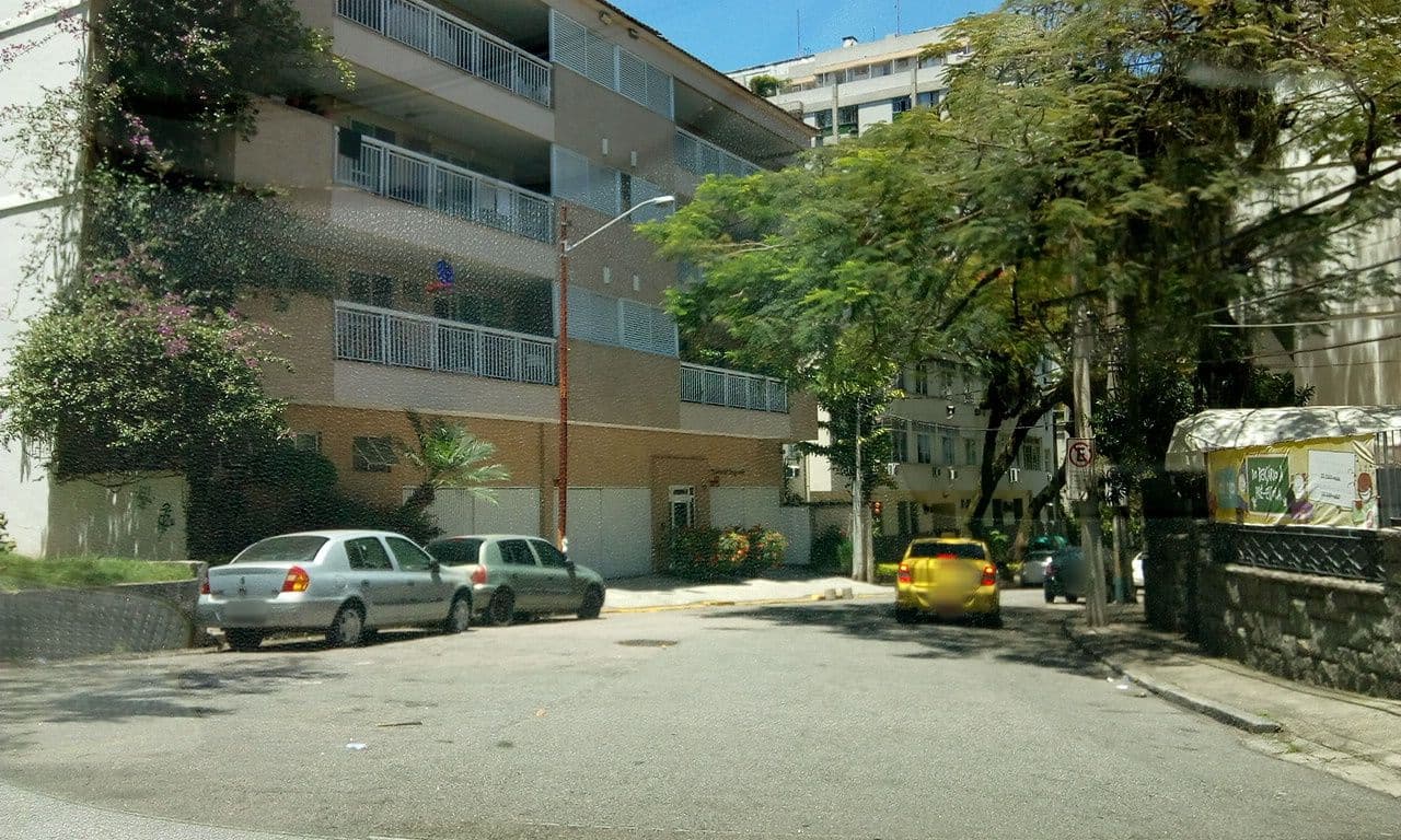 Street view near L'HoteL Porto Bay SP, Catete — © marciosampaio (CC BY-SA · Mapillary)
