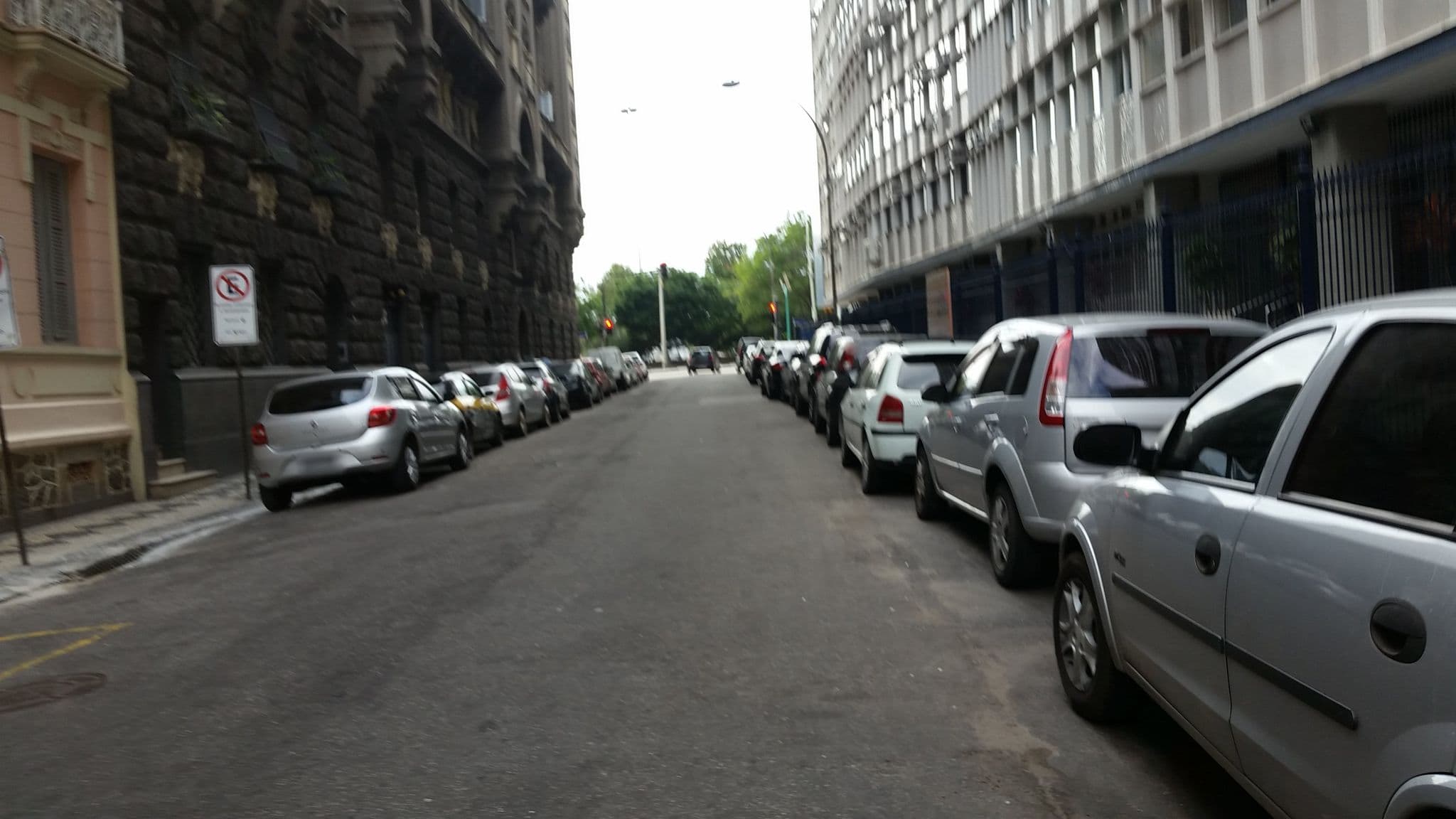 Street view near Restaurante Do Hotel Regina, Catete — © nighto (CC BY-SA · Mapillary)