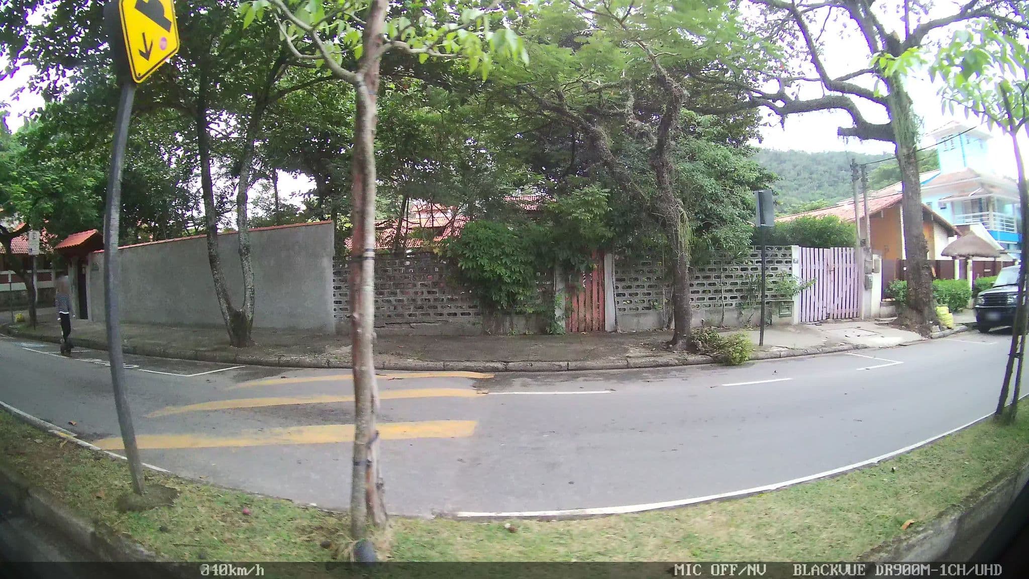 Street view near RideIt! House, Niterói — © kaart_2 (CC BY-SA · Mapillary)