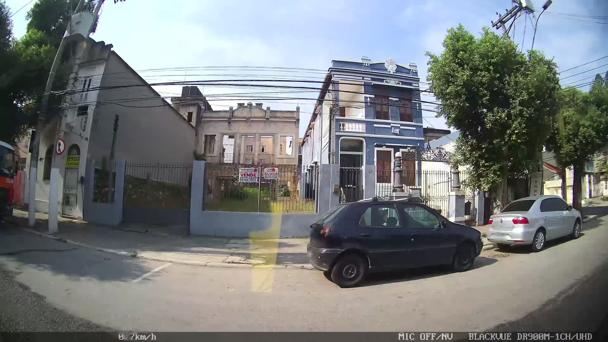 Street view near Hostel Lar Solar, Niterói — © kaart_2 (CC BY-SA · Mapillary)