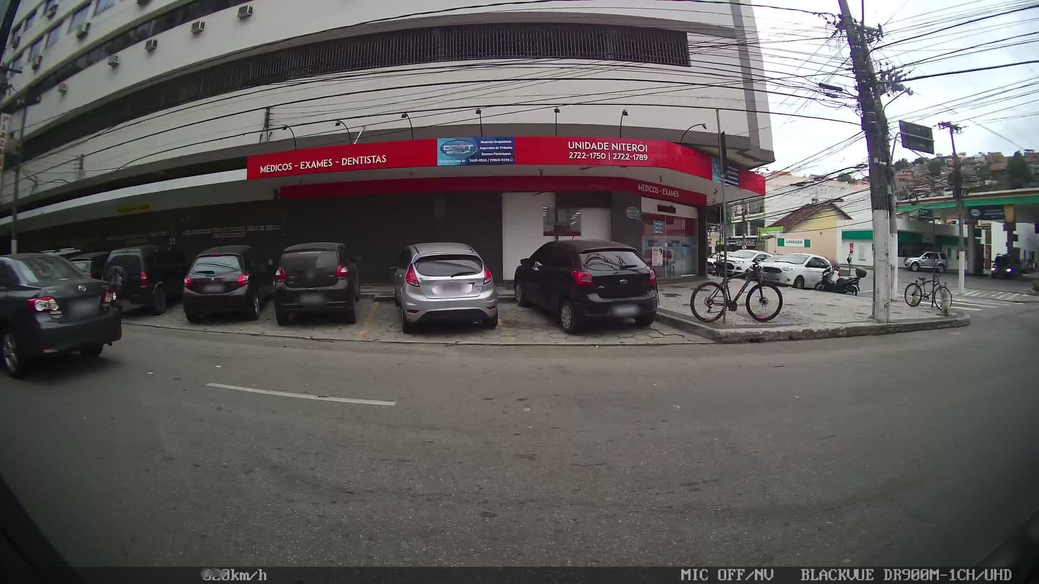 Street view near Plaza Hotel, Niterói — © kaart_2 (CC BY-SA · Mapillary)