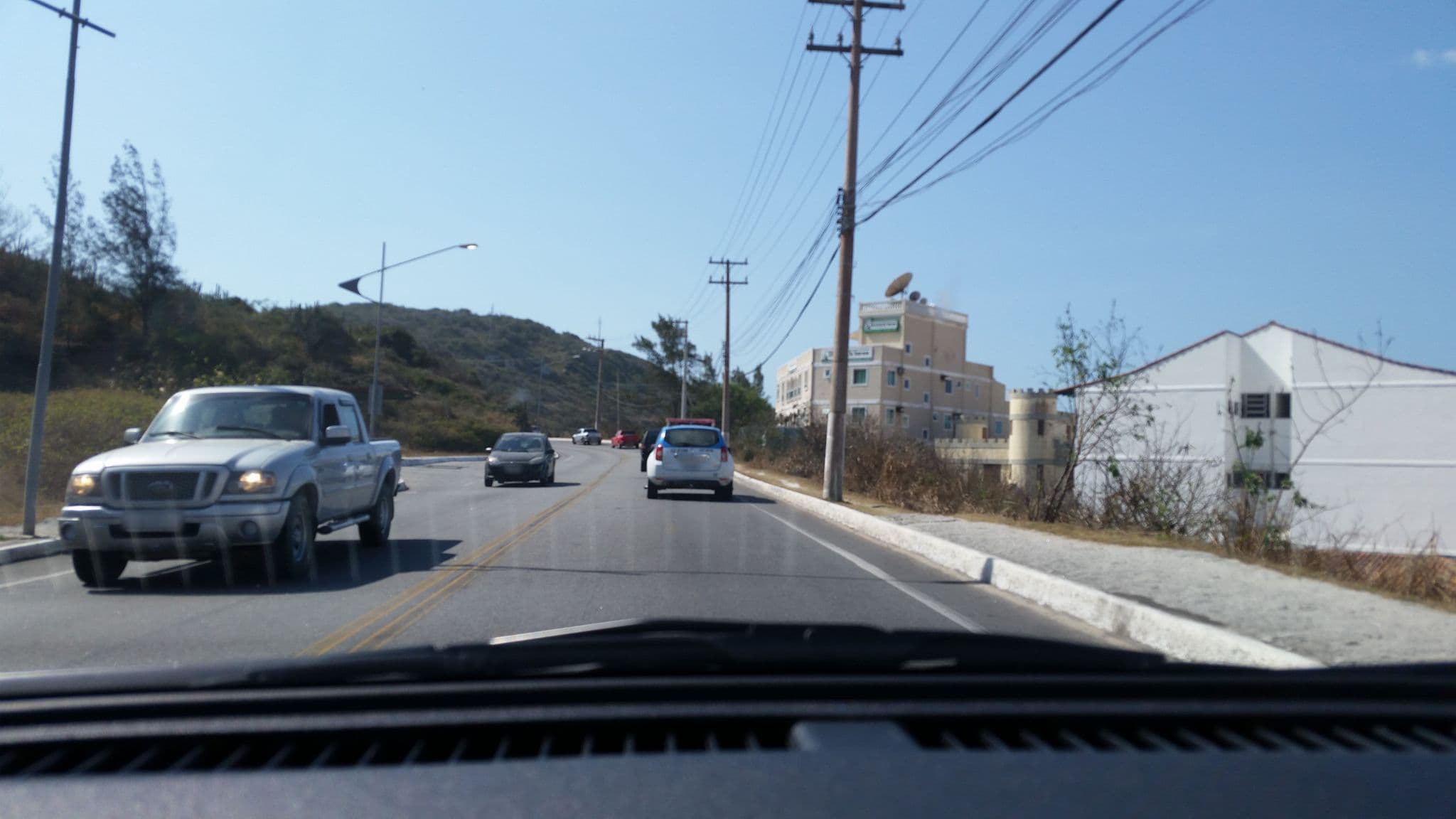 Street view near Pousada Thetis, Arraial do Cabo — © pablo (CC BY-SA · Mapillary)