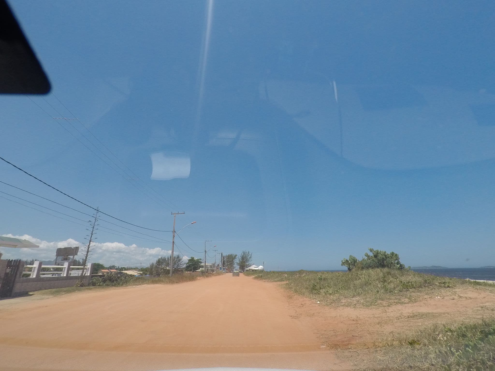 Street view near Pousada do Edmar, Niterói — © thierryajeaniphone (CC BY-SA · Mapillary)