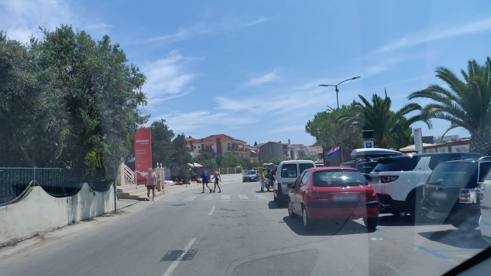 Street view near Apartmani Jaman, Okrug Gornji — © stefanb (CC BY-SA · Mapillary)