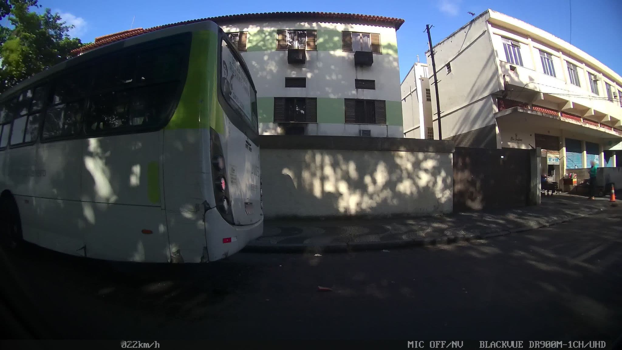 Street view near Hotel Plage, Niterói — © kaart_2 (CC BY-SA · Mapillary)