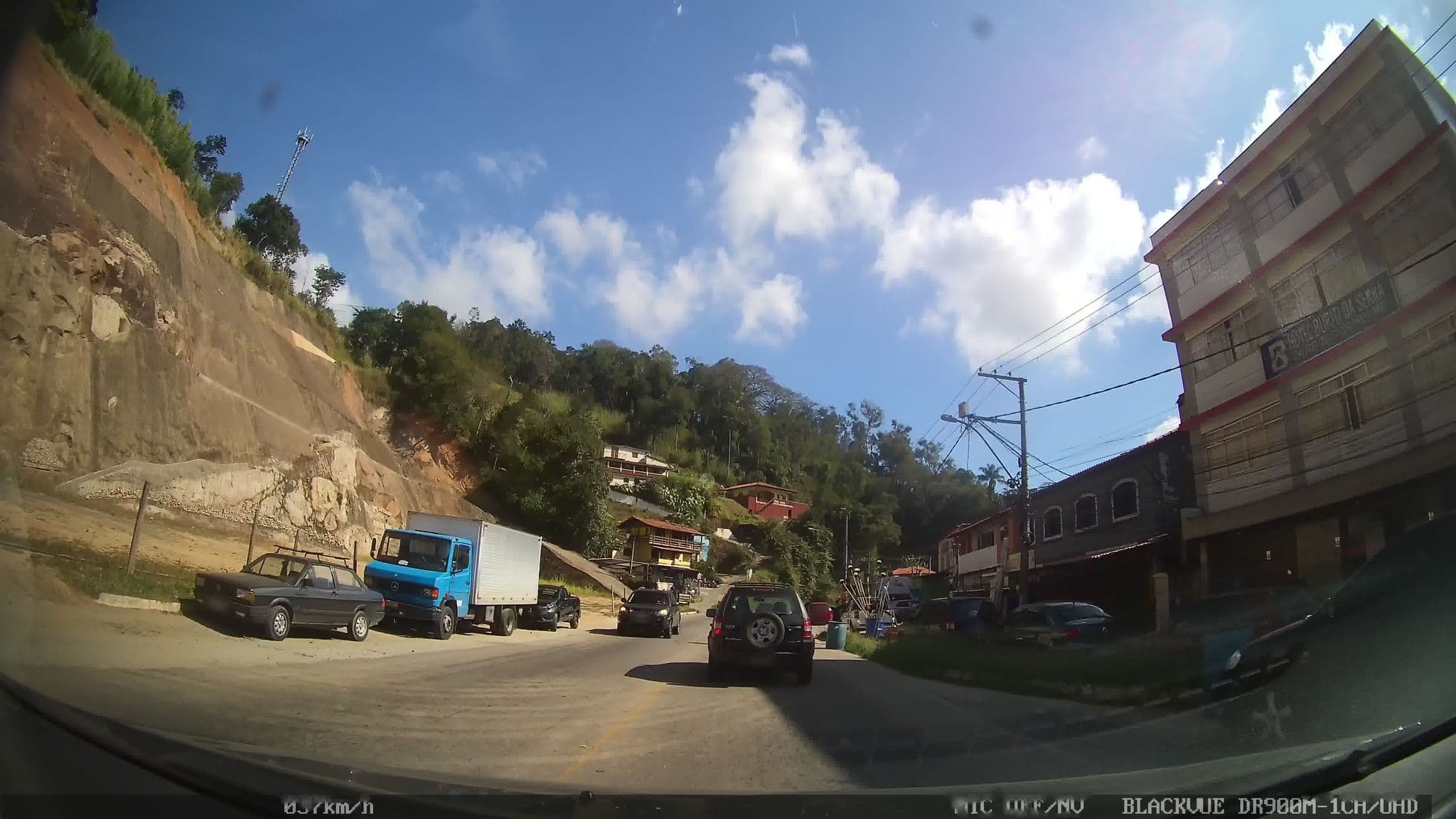 Street view near OYO Hotel Buriti da Serra, Petrópolis — © kaart_2 (CC BY-SA · Mapillary)