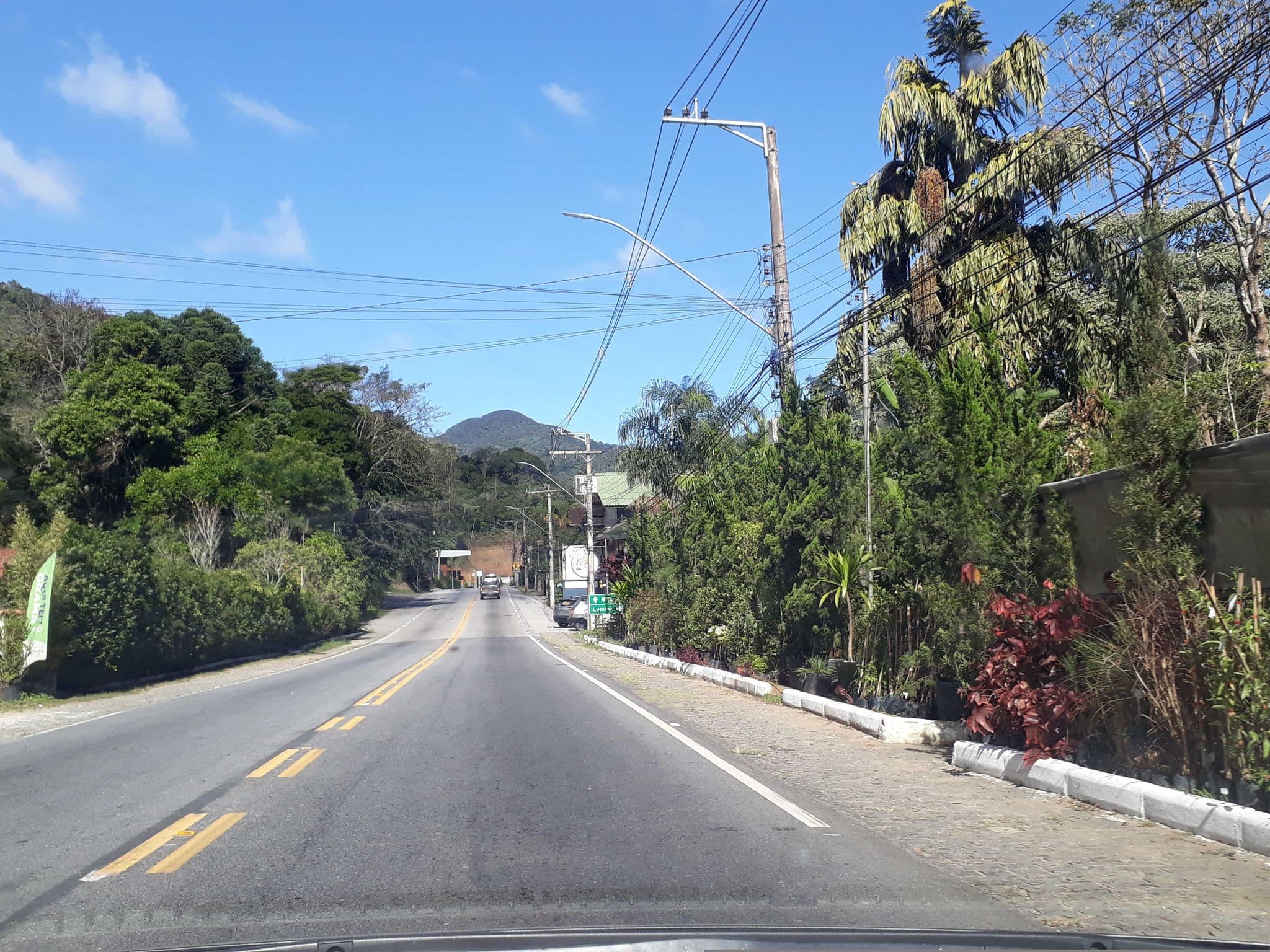 Street view near Pousada Fonte Viva, Nova Friburgo — © fidelisassis (CC BY-SA · Mapillary)