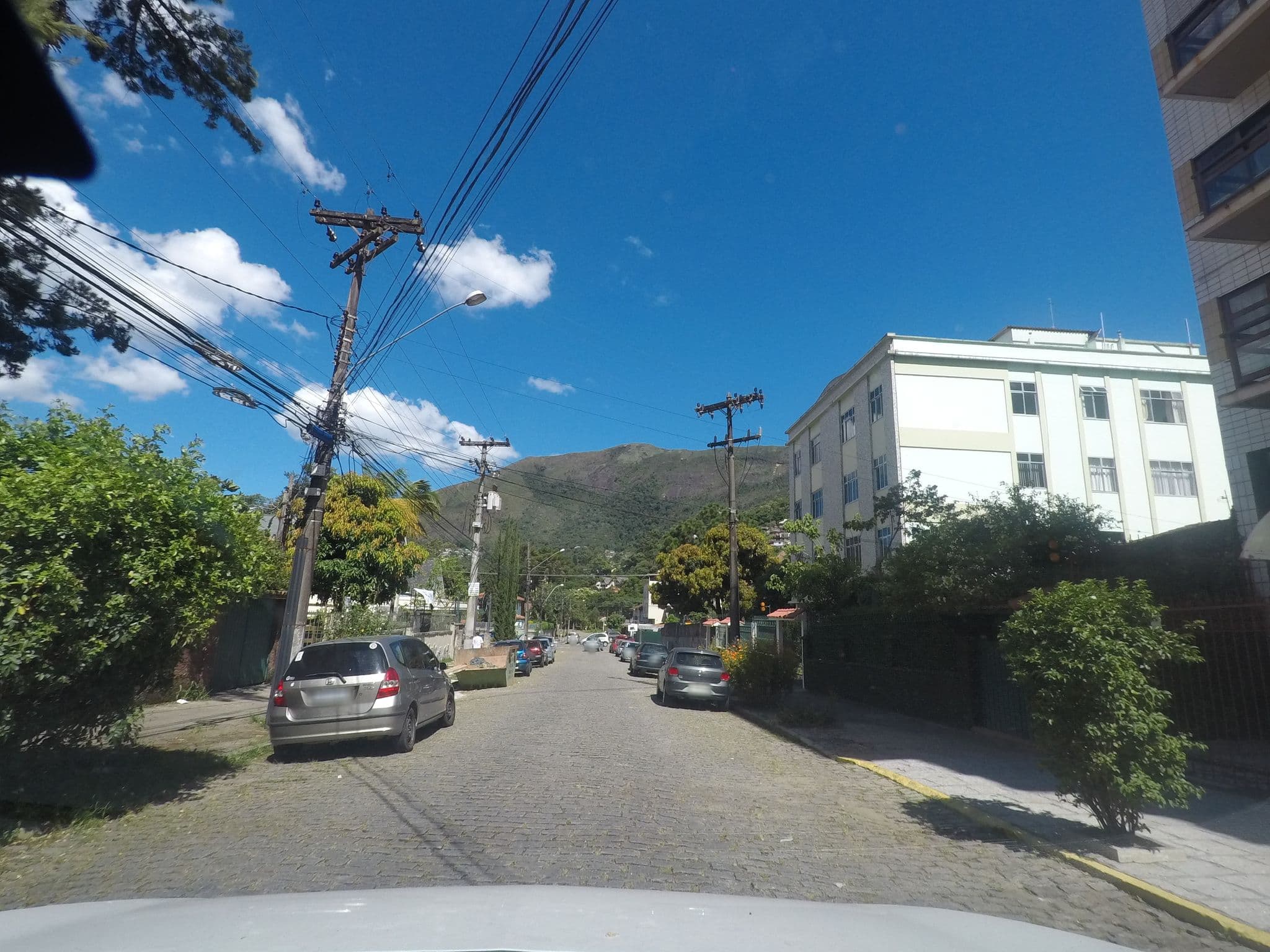 Street view near Mon Repos Hotel de Repouso, Teresópolis — © marciosampaio (CC BY-SA · Mapillary)