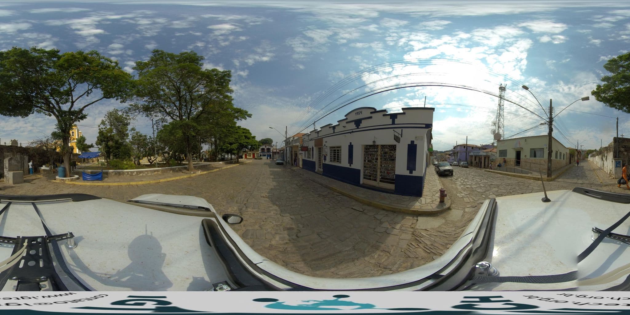Street view near Pousada Mirante Das Pedras, São Thomé das Letras — © guigandra (CC BY-SA · Mapillary)
