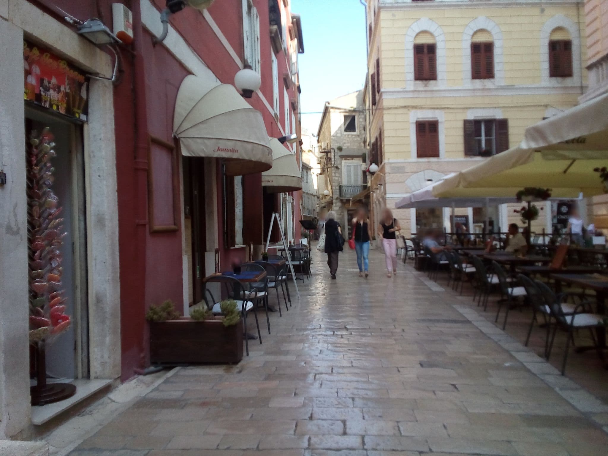 Street view near Tribunal Center Apartment, Zadar