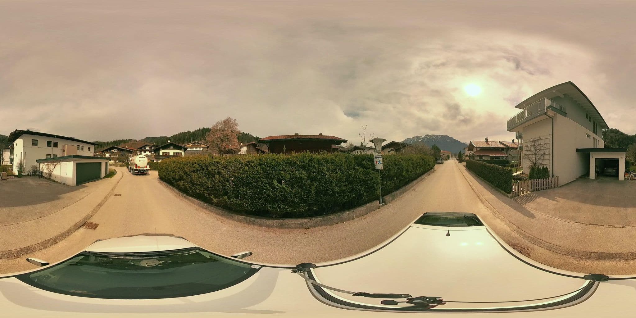 Street view near Privatzimmer-Ferienwohnung Koller, Niederndorf — © osmplus_org (CC BY-SA · Mapillary)