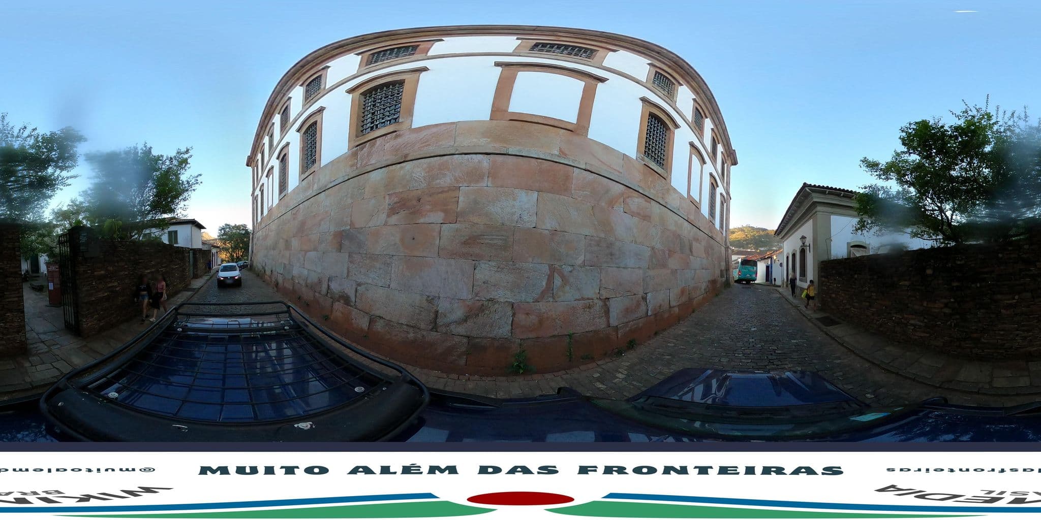 Street view near Ouro Preto Premium Hostel, Ouro Preto — © MuitoAlemdasFronteiras (CC BY-SA · Mapillary)