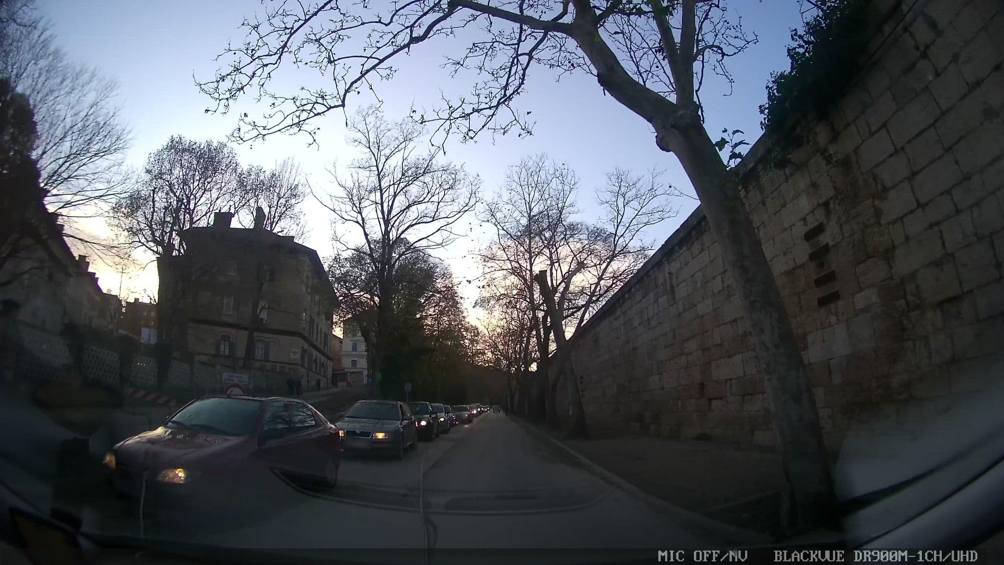 Street view near Mar Mar Apartments, Pula — © jthnz (CC BY-SA · Mapillary)