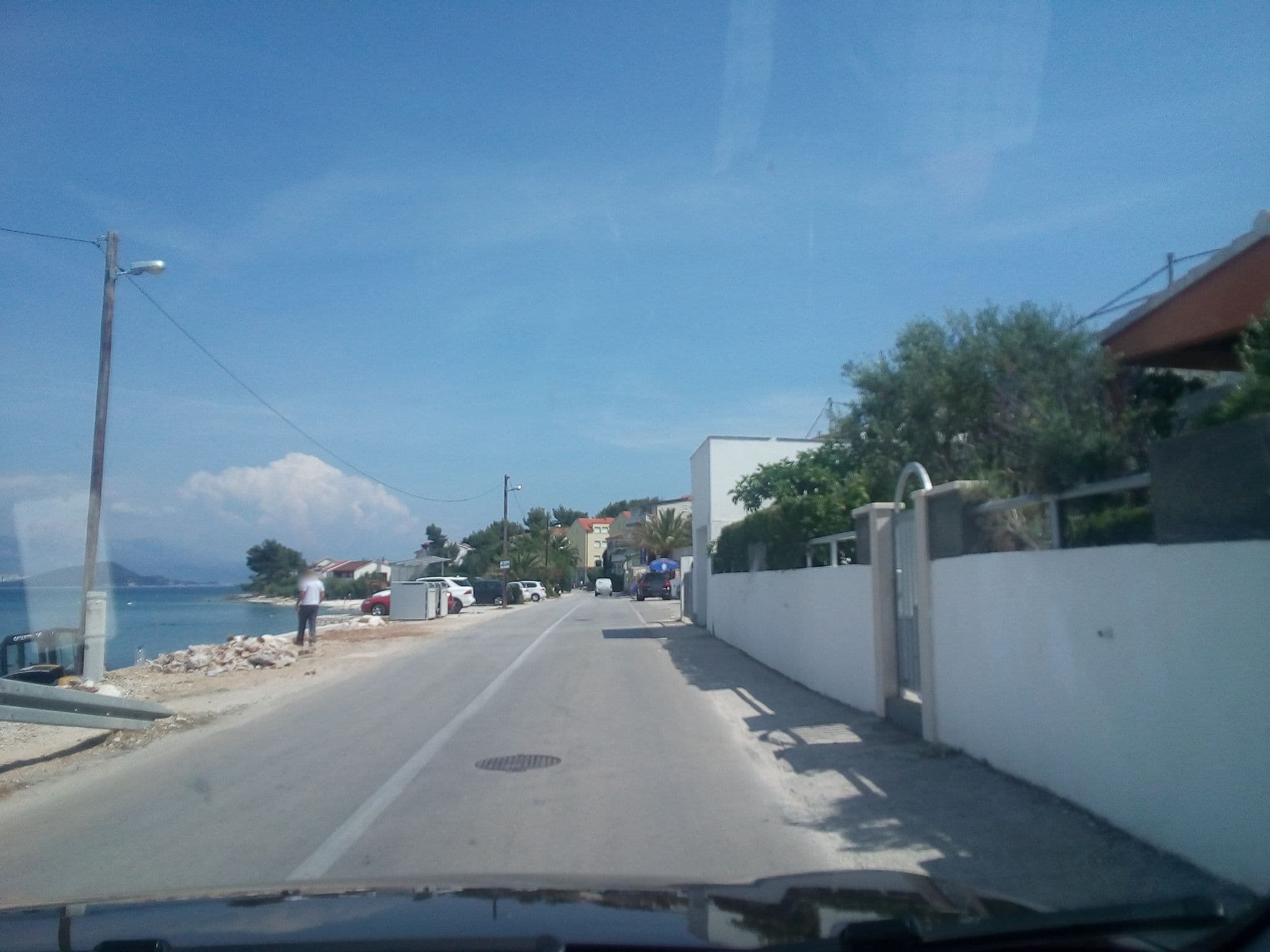 Street view near Apartmani Djurdica, Okrug Gornji — © karthoo (CC BY-SA · Mapillary)