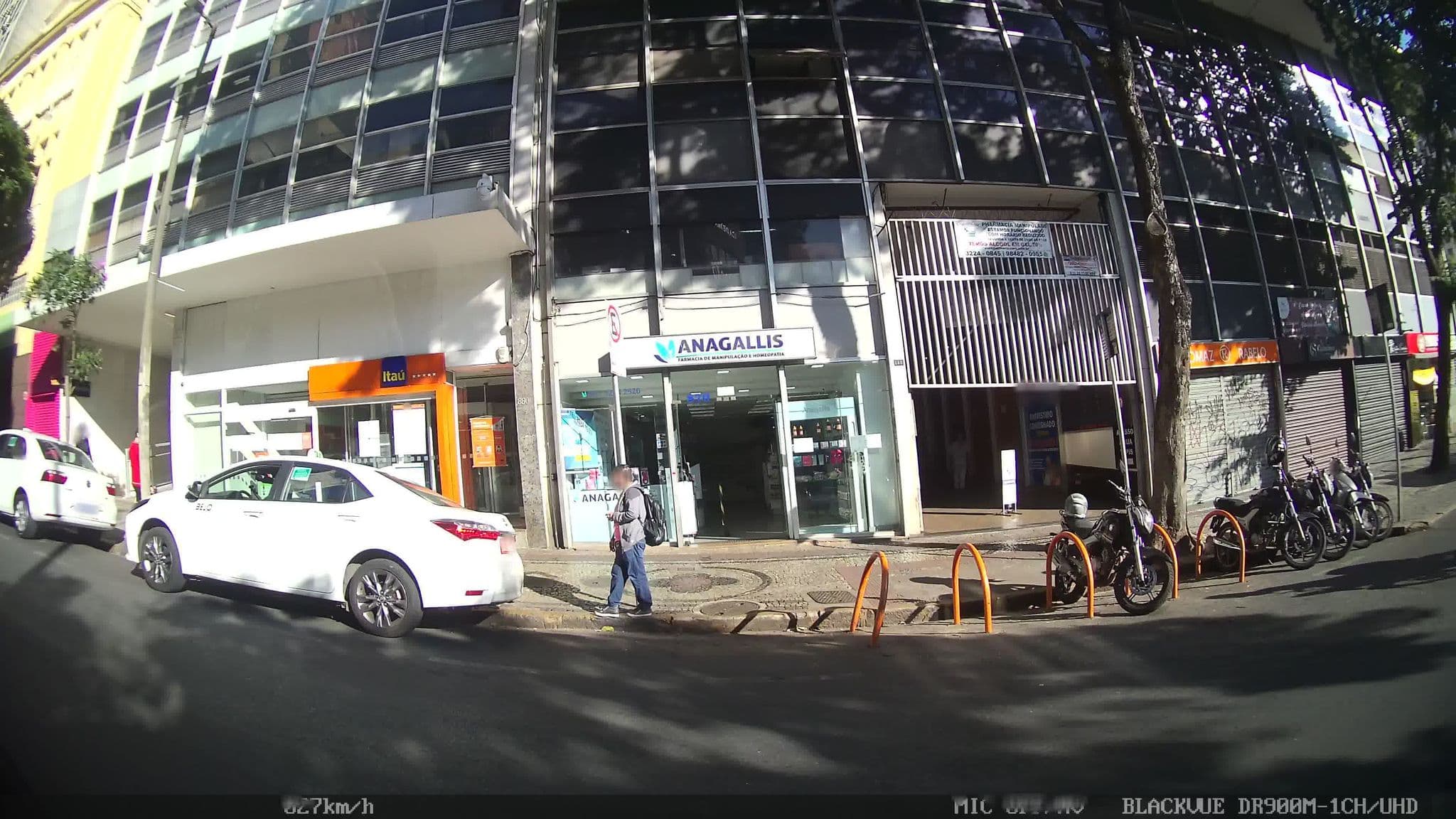 Street view near 2102 Oton, Belo Horizonte — © kaart_2 (CC BY-SA · Mapillary)
