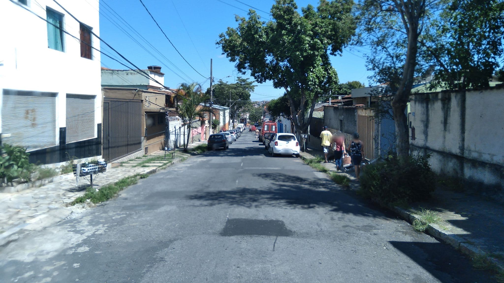 Street view near Saudosa Maloca, Belo Horizonte — © EngMurilloCarvalho (CC BY-SA · Mapillary)