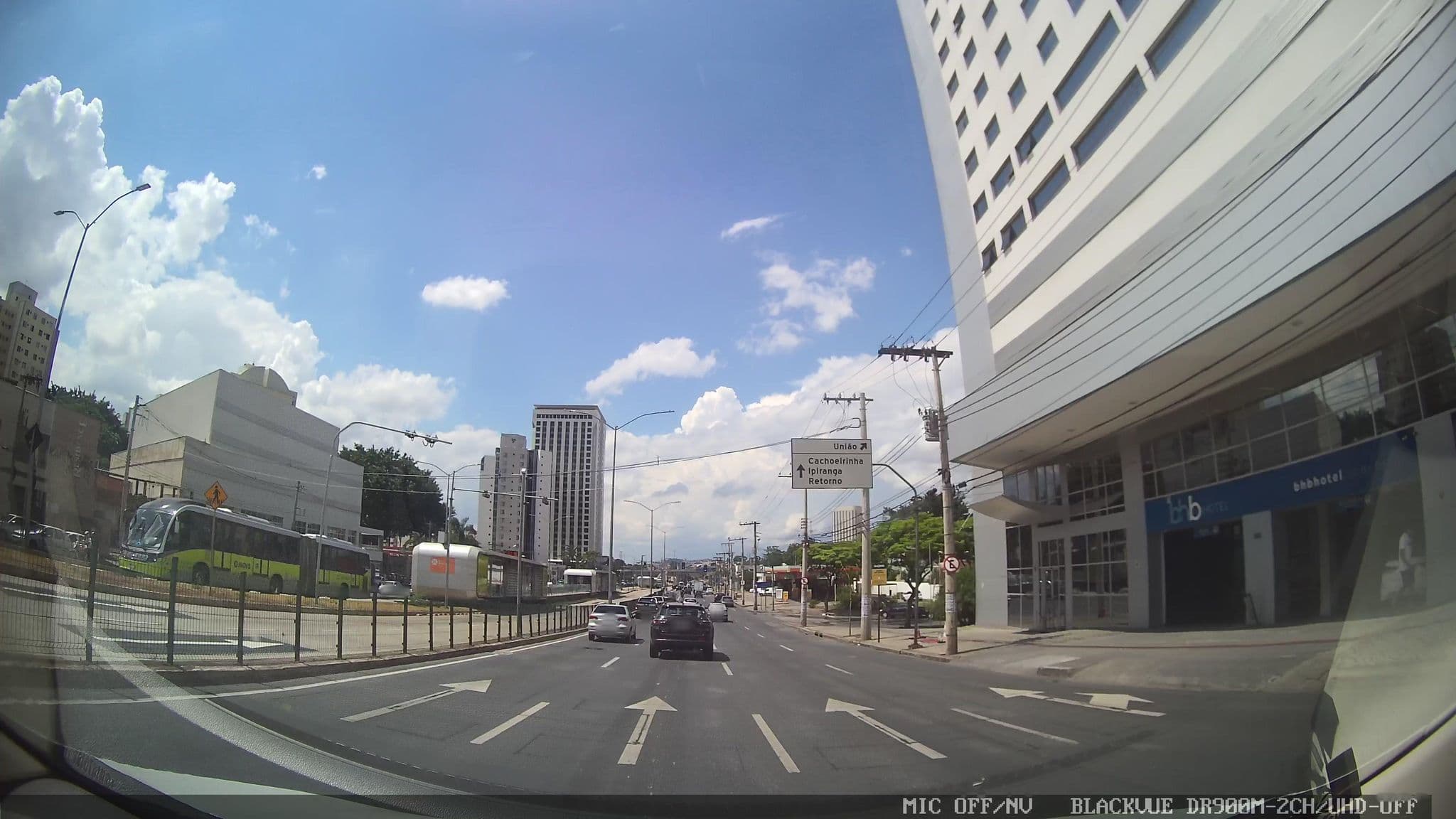 Street view near TRYP Belo Horizonte, Belo Horizonte — © marciosampaio (CC BY-SA · Mapillary)