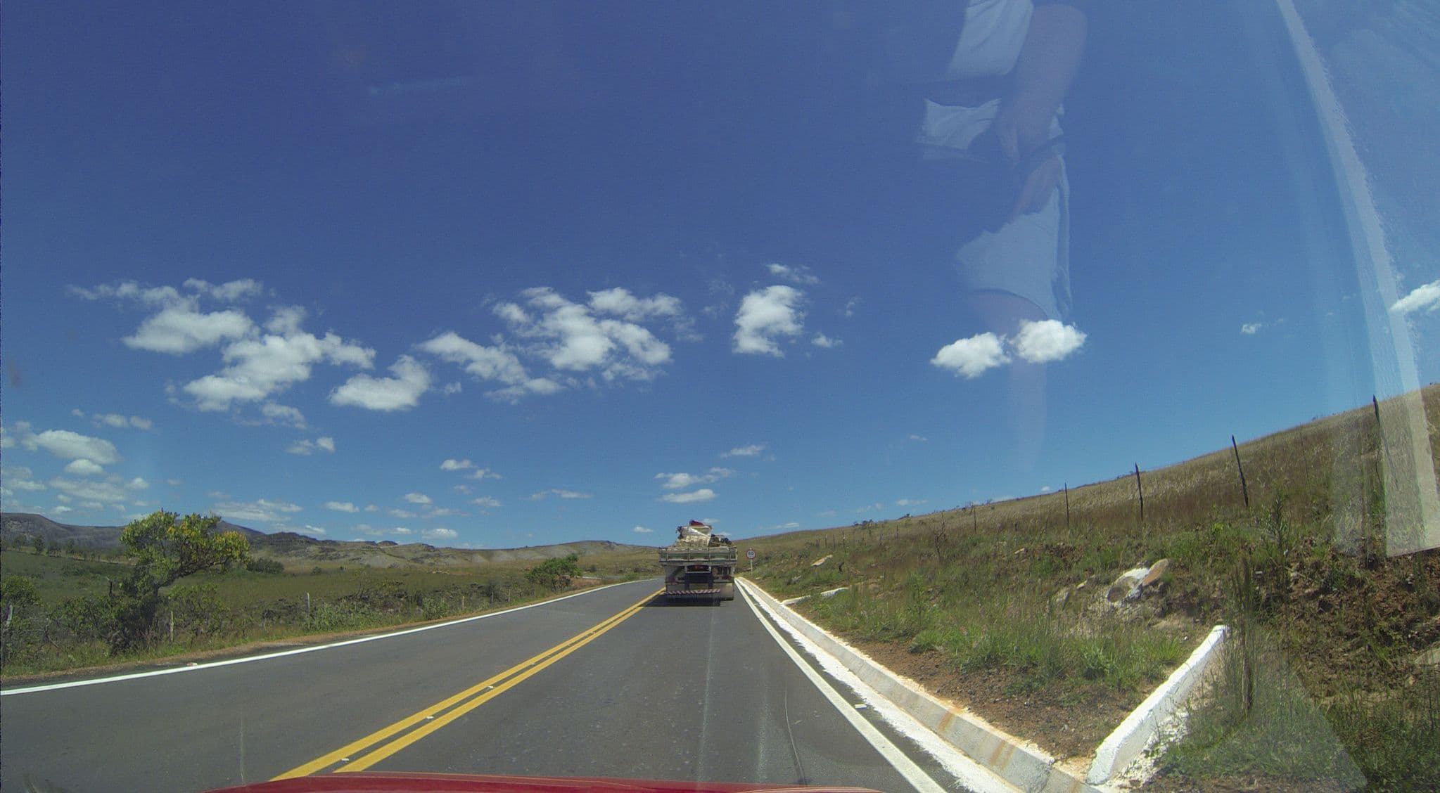 Street view near Pousada Duas Pontes, Santana do Riacho — © gweber (CC BY-SA · Mapillary)