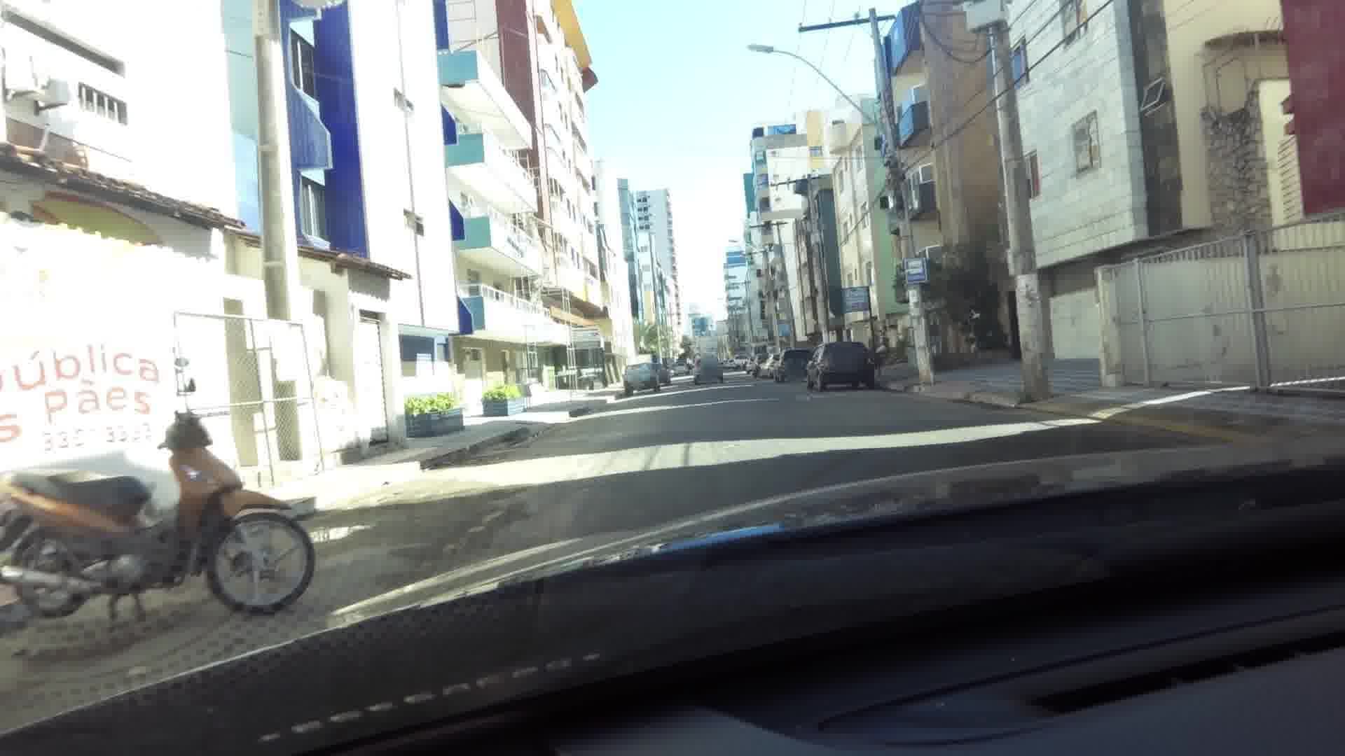 Street view near Pousada Azul Atlântica, Guarapari — © skippern (CC BY-SA · Mapillary)