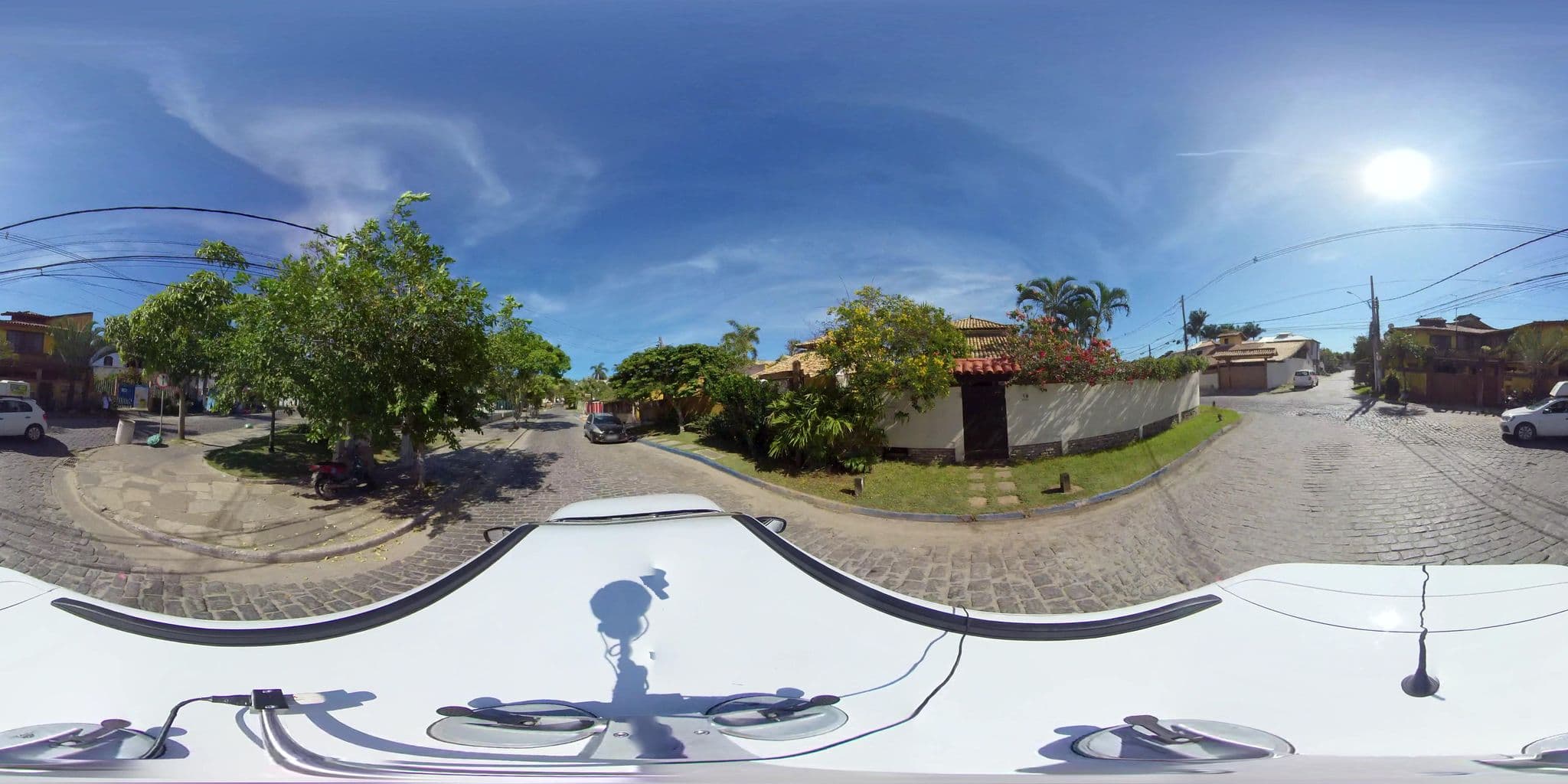Street view near Hostel Minha Lua, Armação dos Búzios — © 360 (CC BY-SA · Mapillary)