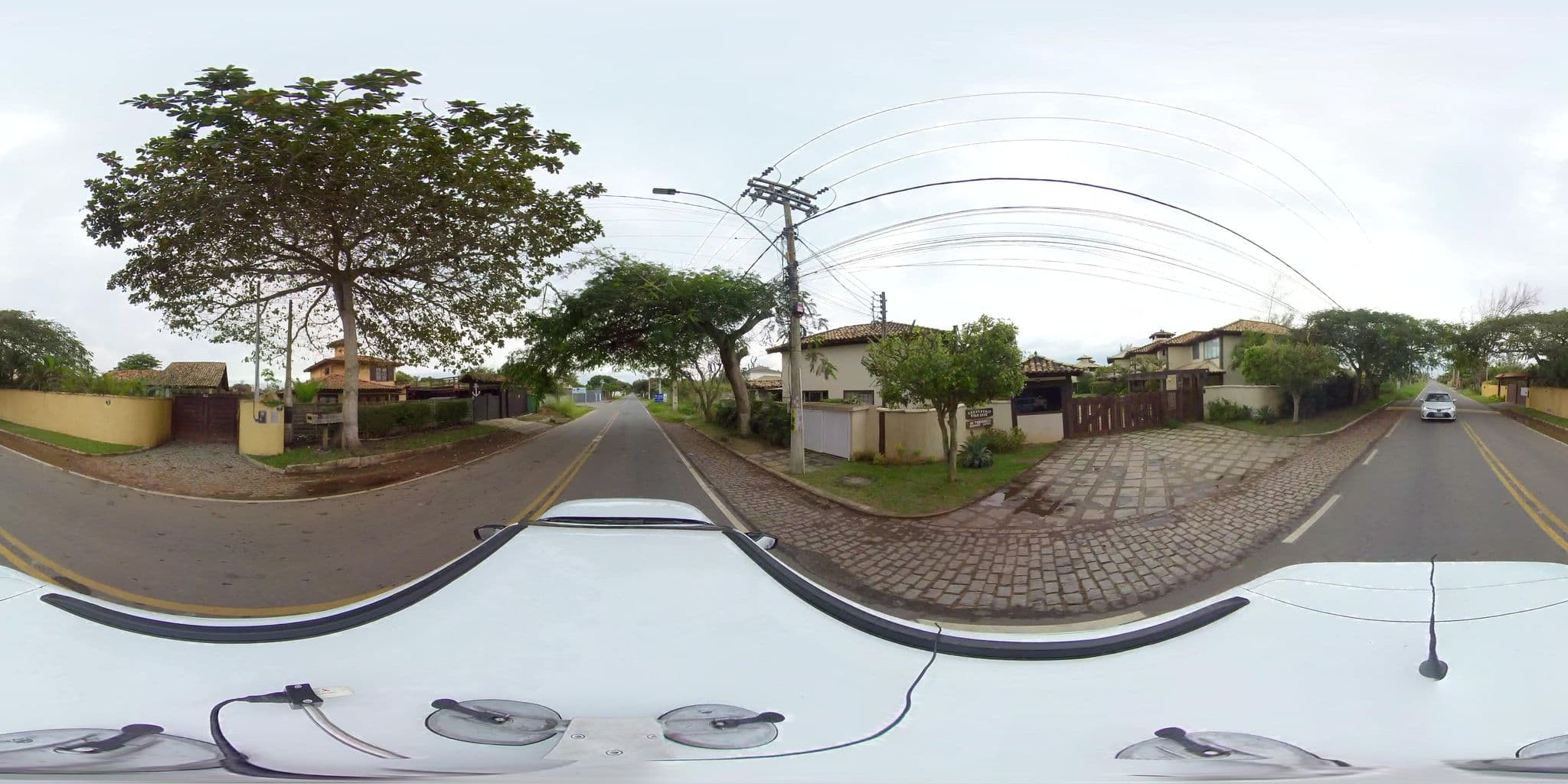 Street view near Pousada Marina IN, Armação dos Búzios — © 360 (CC BY-SA · Mapillary)