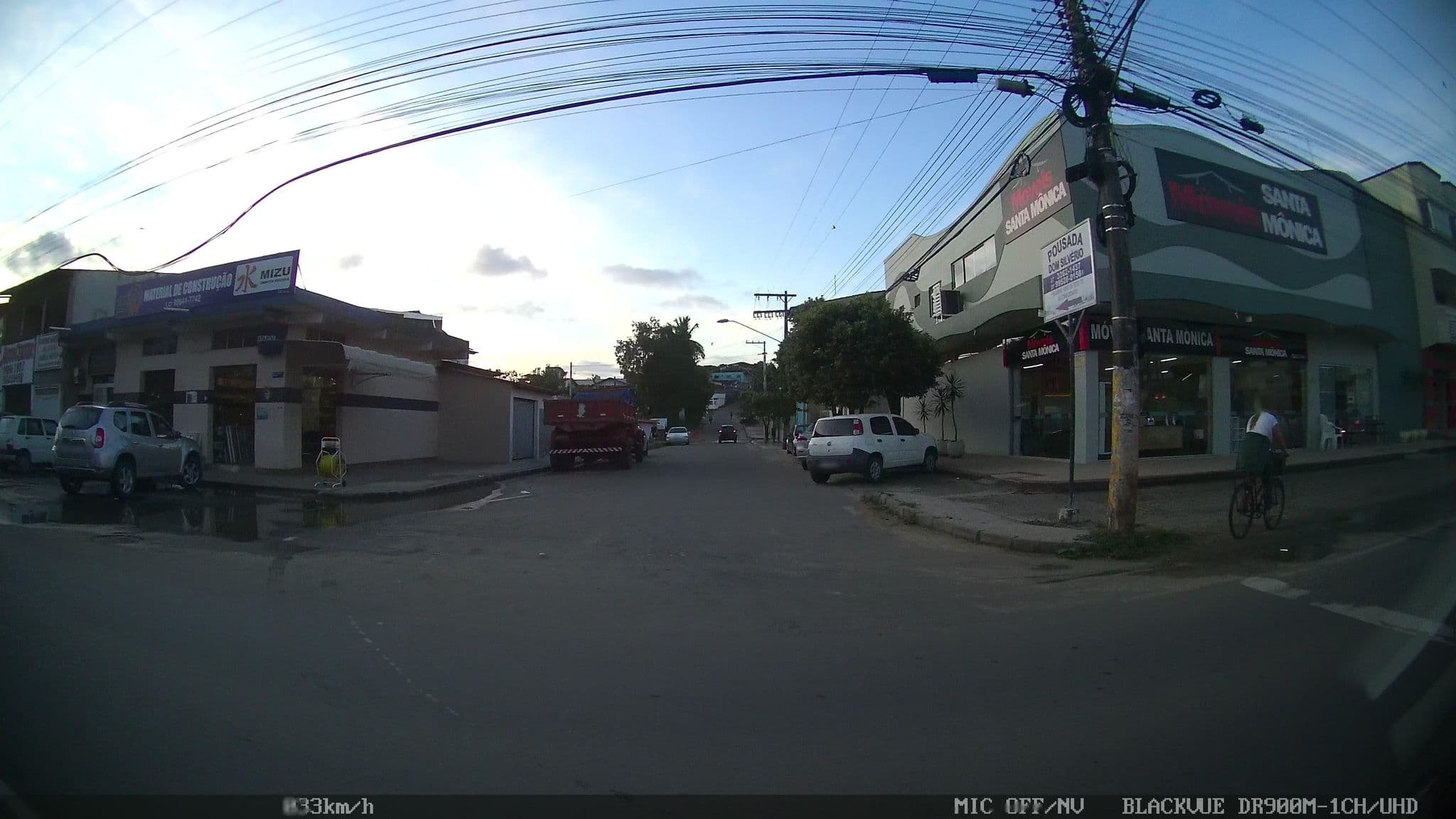 Street view near Pousada Dom Silvério, Guarapari — © kaart_2 (CC BY-SA · Mapillary)