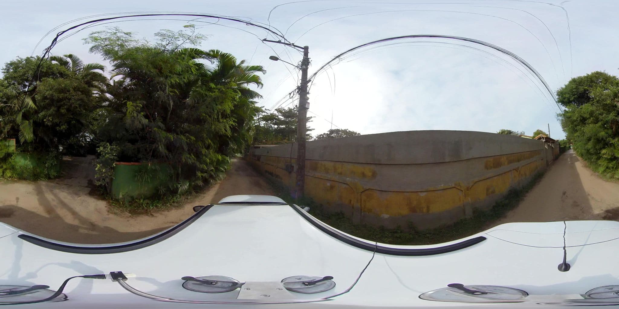 Street view near Mega Guest House, Armação dos Búzios — © 360 (CC BY-SA · Mapillary)