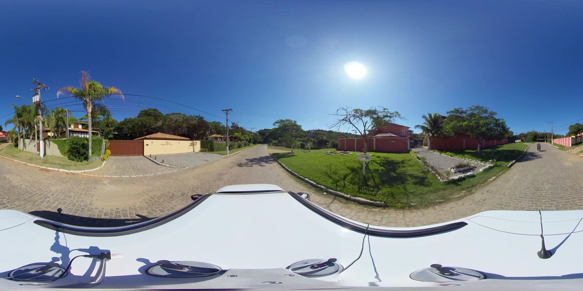 Street view near Quinta de Buzios, Armação dos Búzios — © 360 (CC BY-SA · Mapillary)