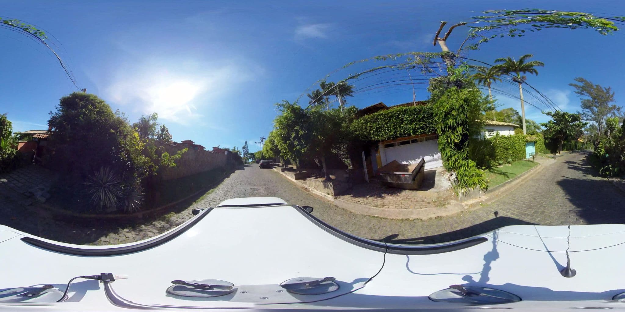 Street view near Pousada Casacolina, Armação dos Búzios — © 360 (CC BY-SA · Mapillary)