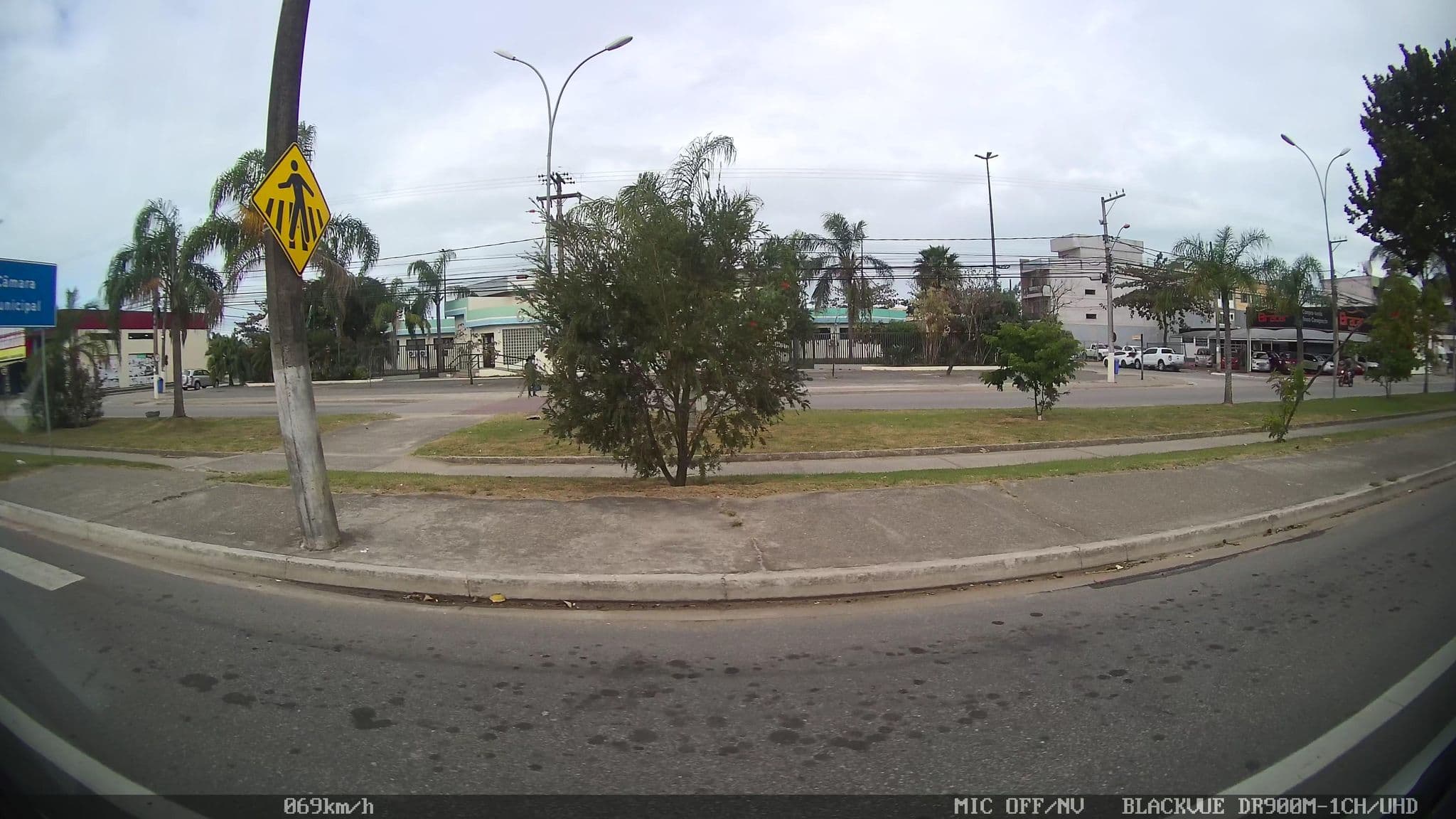Street view near Sal Sal Hotel, Rio das Ostras — © kaart_2 (CC BY-SA · Mapillary)