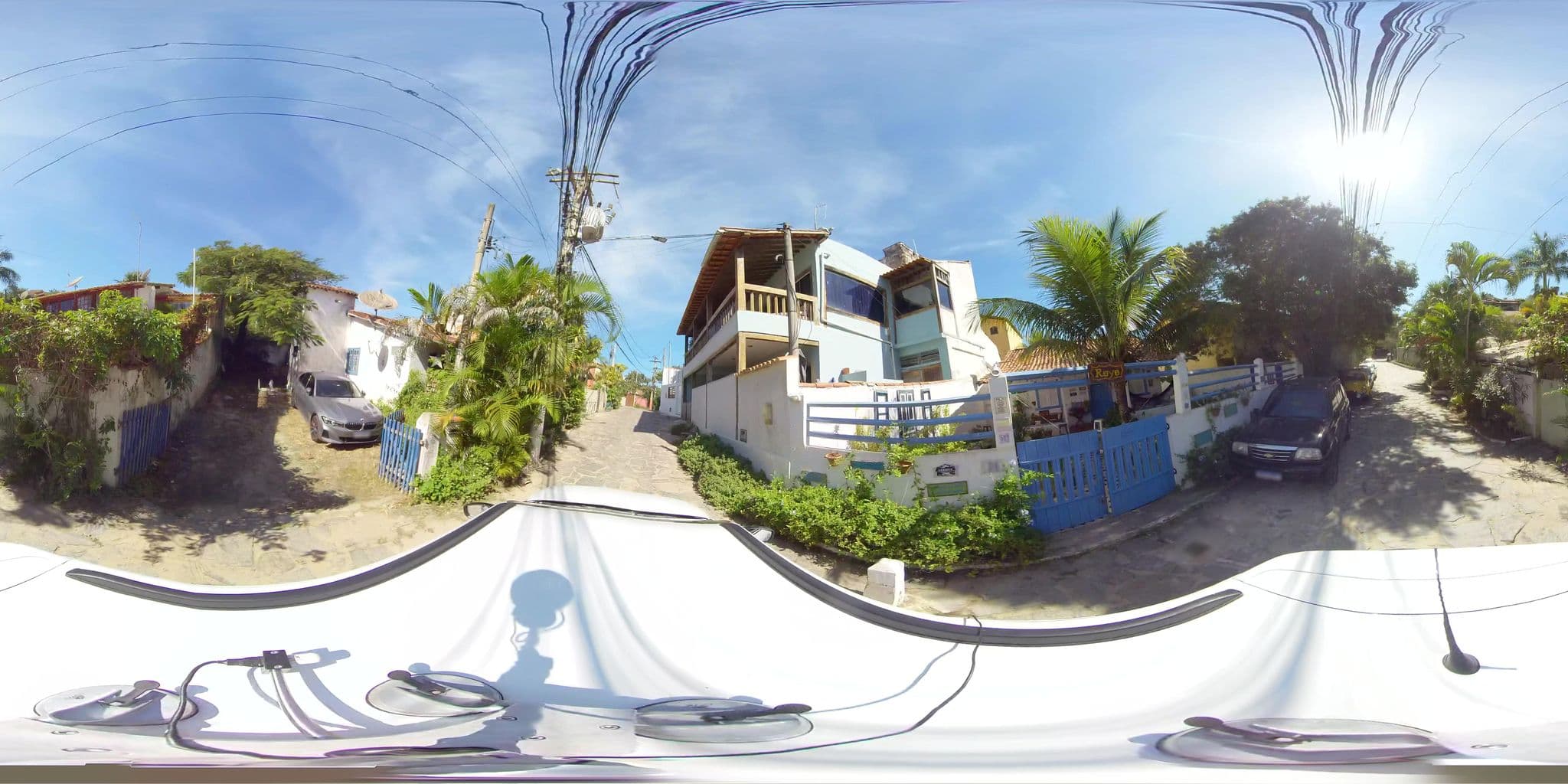 Street view near Luxor Byblos, Armação dos Búzios — © 360 (CC BY-SA · Mapillary)