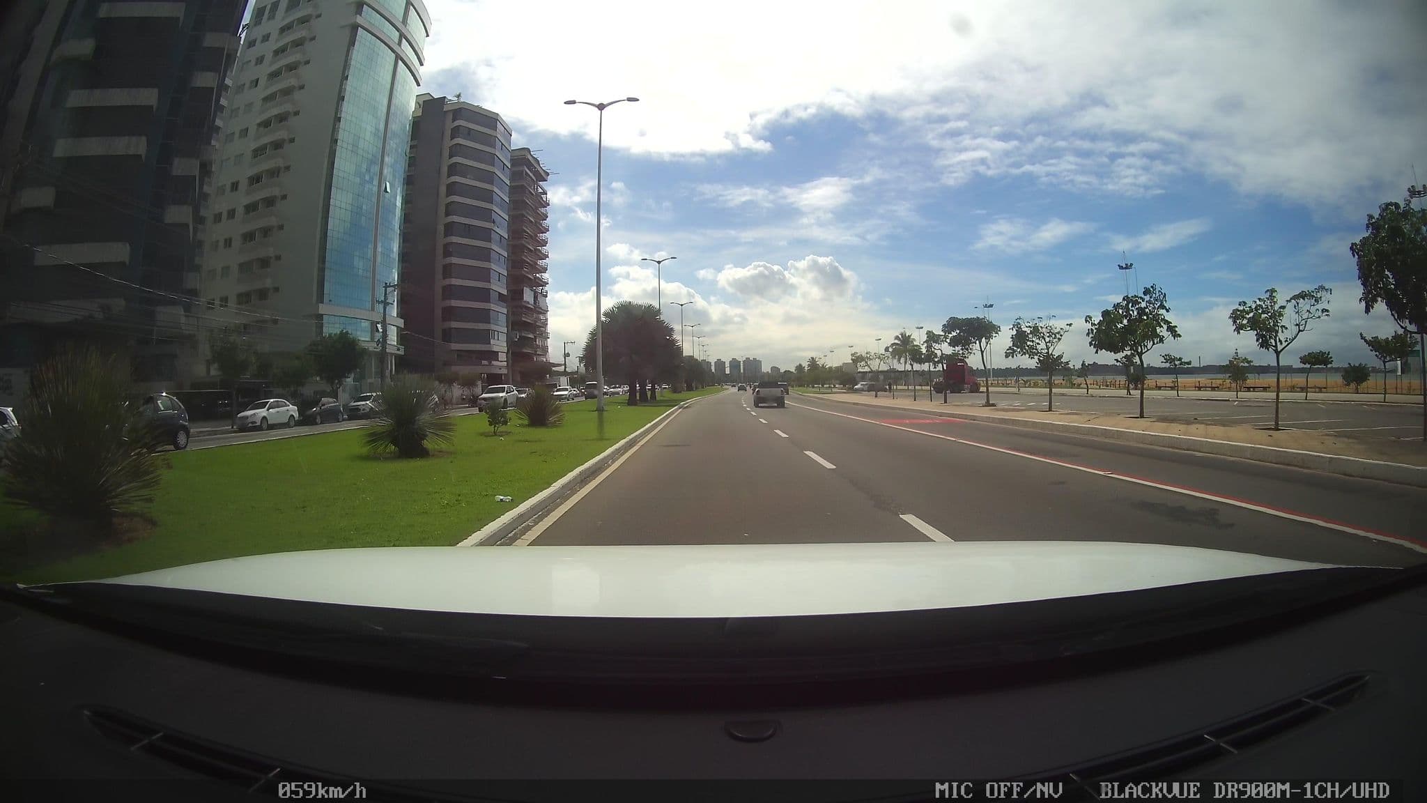 Street view near Piscina do Hotel Paradaise, Vila Velha — © kaart_2 (CC BY-SA · Mapillary)
