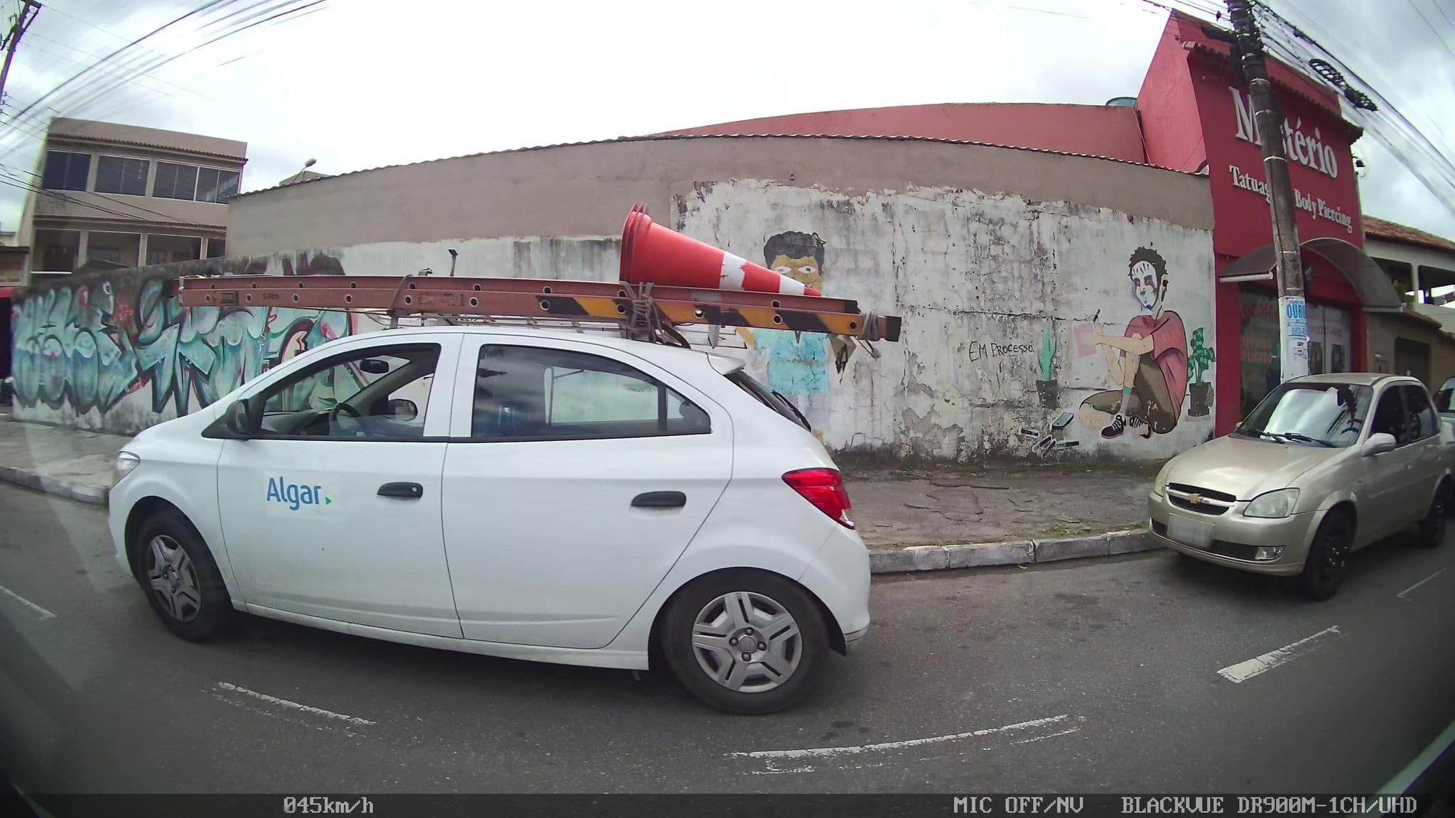 Street view near Pousada Rio Madeira, Vila Velha — © kaart_2 (CC BY-SA · Mapillary)
