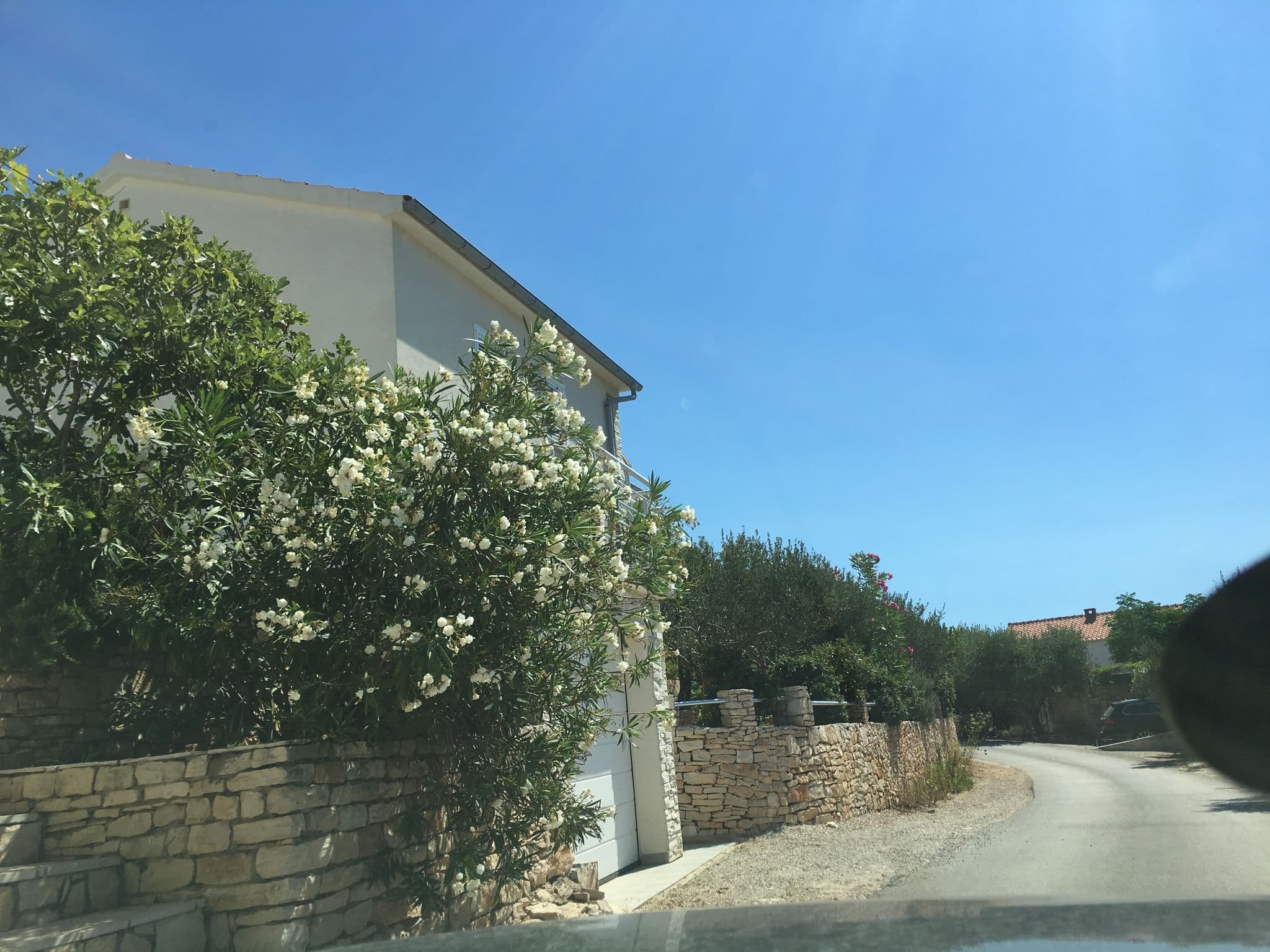 Street view near Apartmani Čulek, Vis — © jebako999 (CC BY-SA · Mapillary)