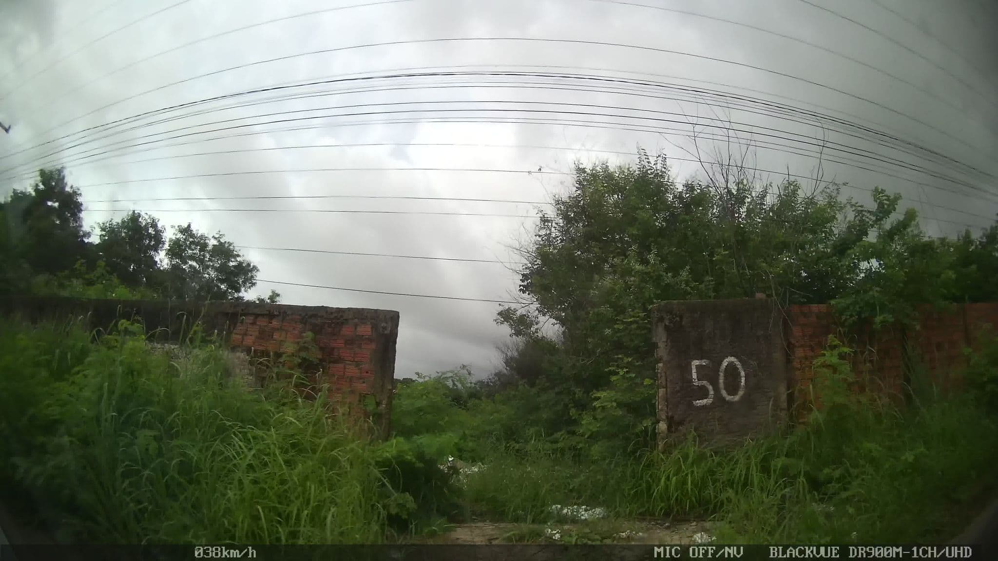 Street view near Pousada Timoneiro - Praia do Aracagy, São Luís — © kaart_1 (CC BY-SA · Mapillary)