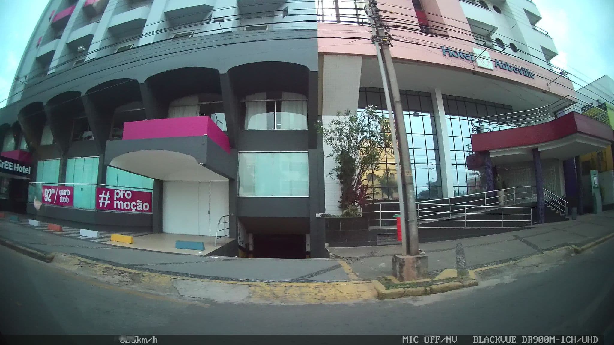 Street view near Holiday Inn São Luis, São Luís — © kaart_1 (CC BY-SA · Mapillary)