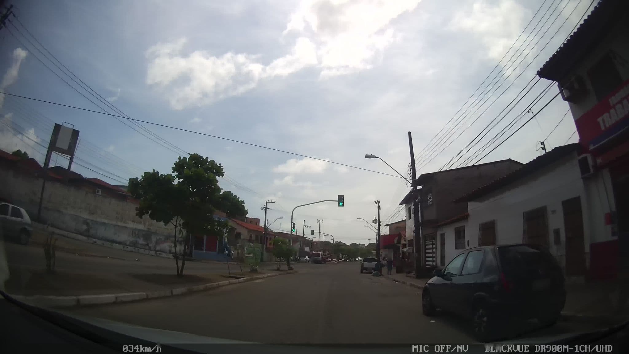 Street view near Dormitorio Hotel Por-do-Sol, São Luís — © kaart_1 (CC BY-SA · Mapillary)