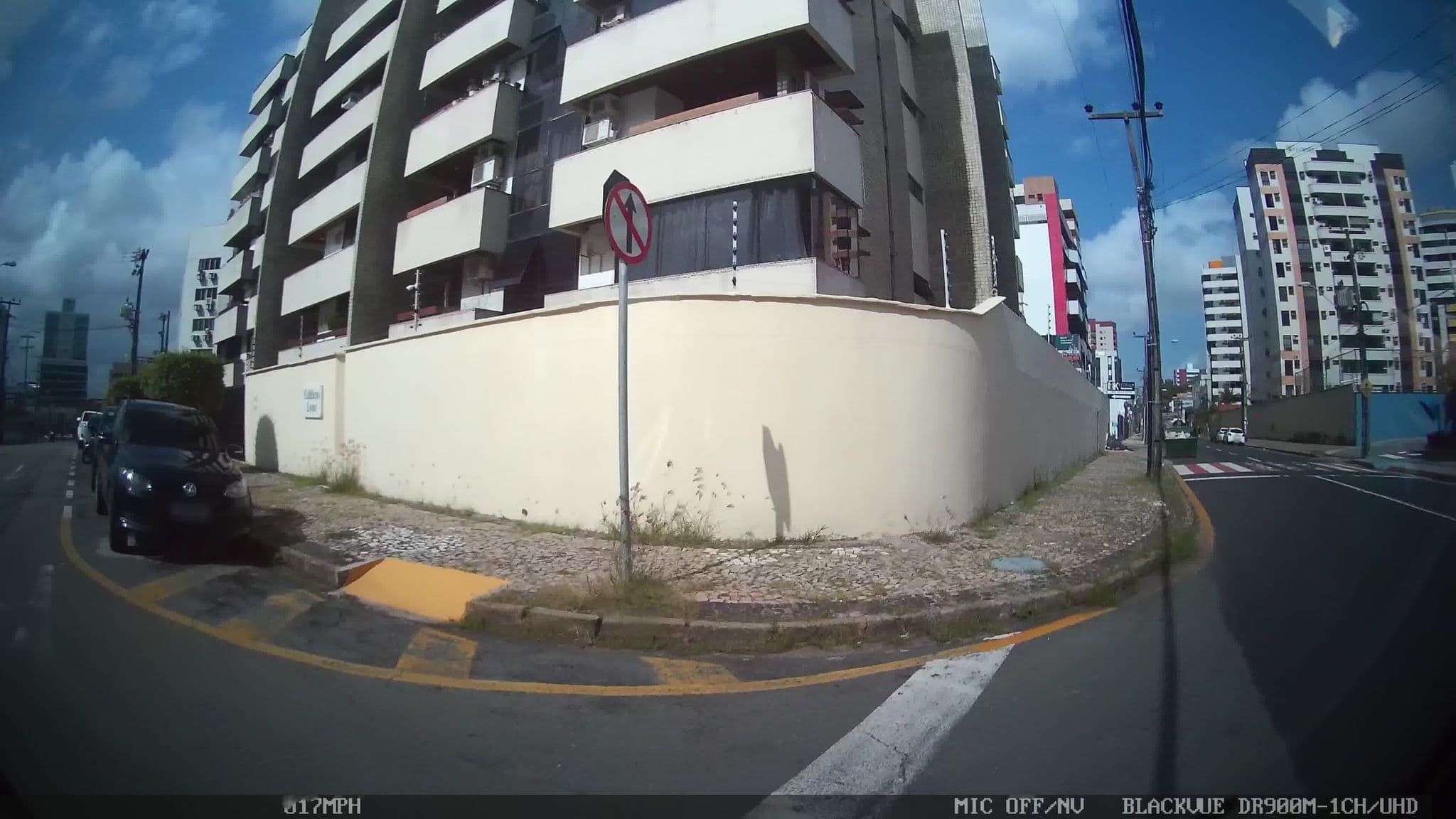 Street view near Apart-hotel São Luis, São Luís — © kaart_1 (CC BY-SA · Mapillary)